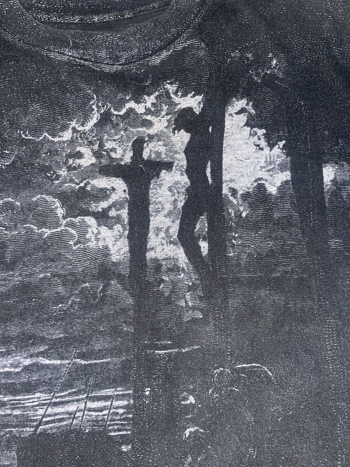 Vintage RARE AOP Gustave Dore Religious Art “Jesus Crucifixion” Tee Size US XL / EU 56 / 4 - 6 Thumbnail