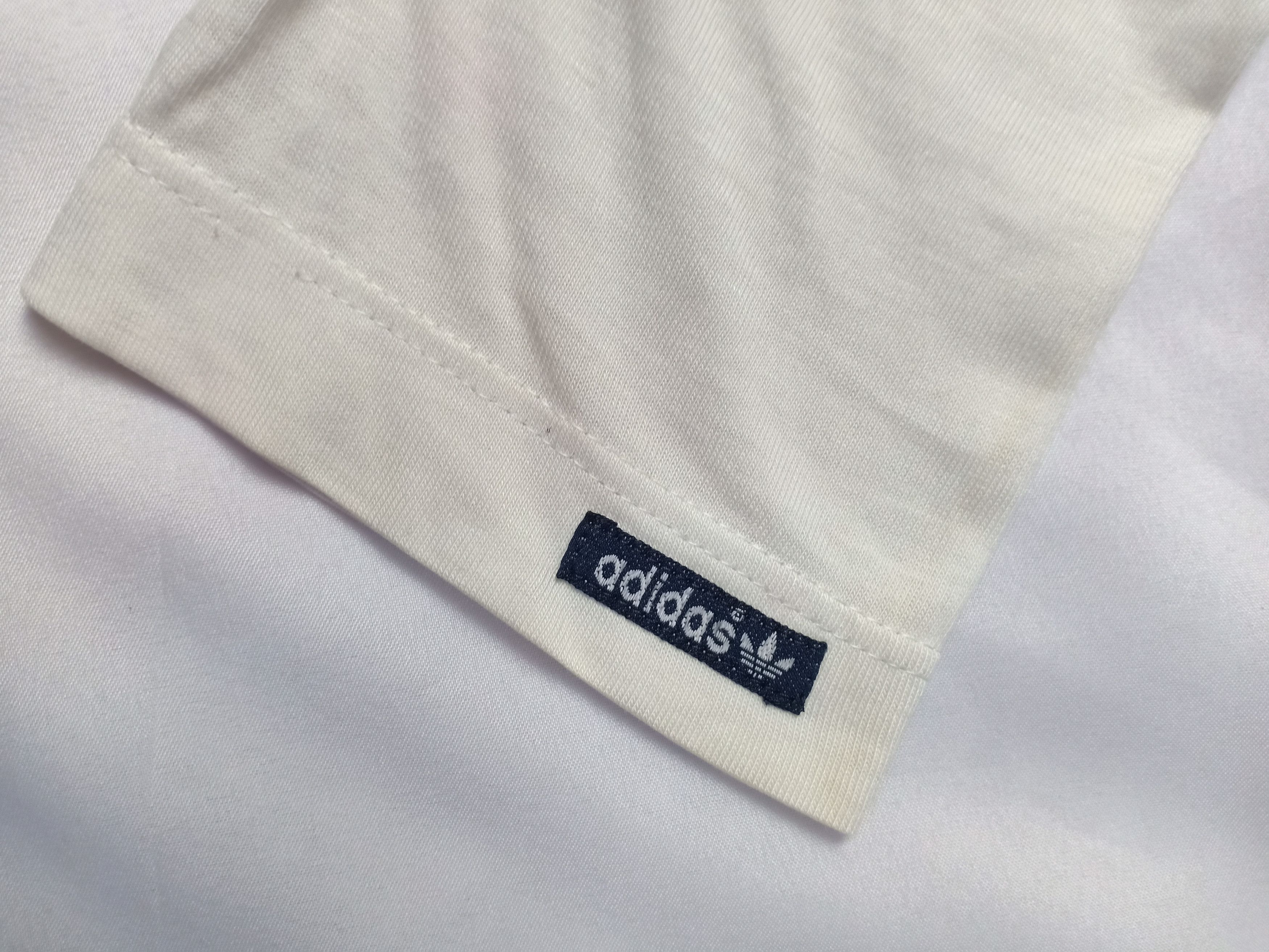 Adidas Vintage Adidas Trifoil Tennis Polo Tee Soft Paper Thin Size US S / EU 44-46 / 1 - 5 Thumbnail