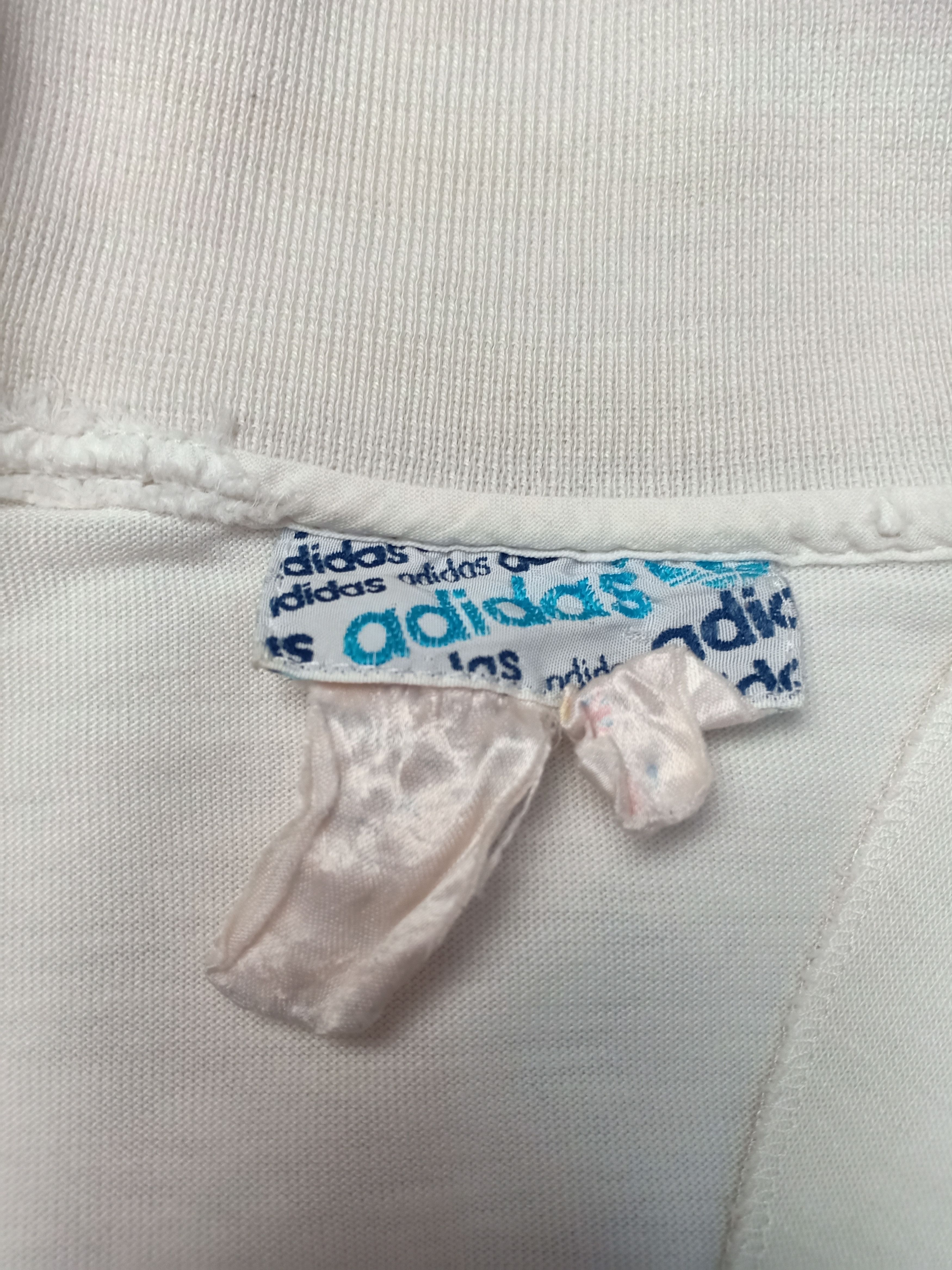 Adidas Vintage Adidas Trifoil Tennis Polo Tee Soft Paper Thin Size US S / EU 44-46 / 1 - 4 Thumbnail
