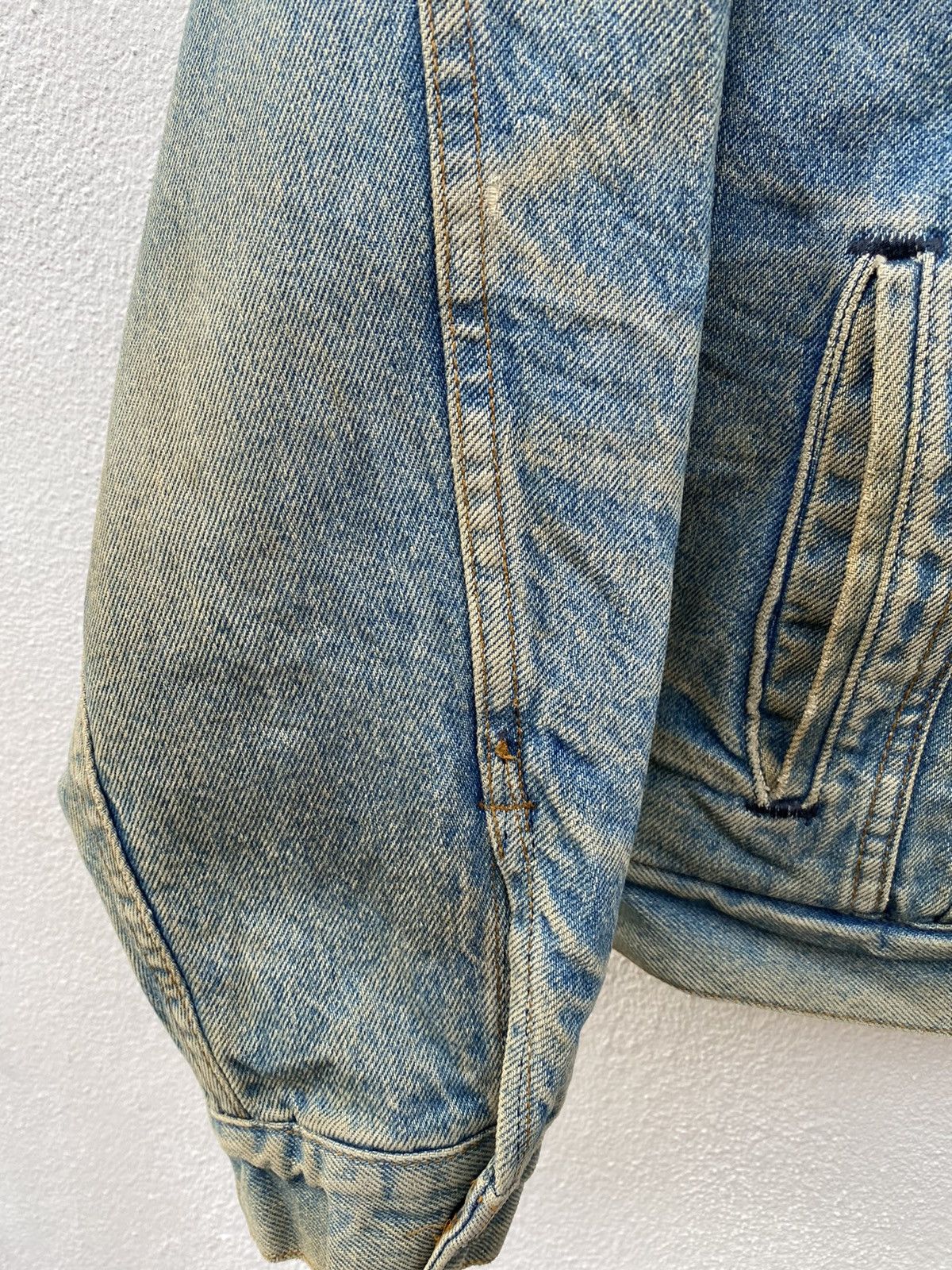 Levi's Vintage Levis Trucker sherpa denim jacket Size US L / EU 52-54 / 3 - 11 Thumbnail