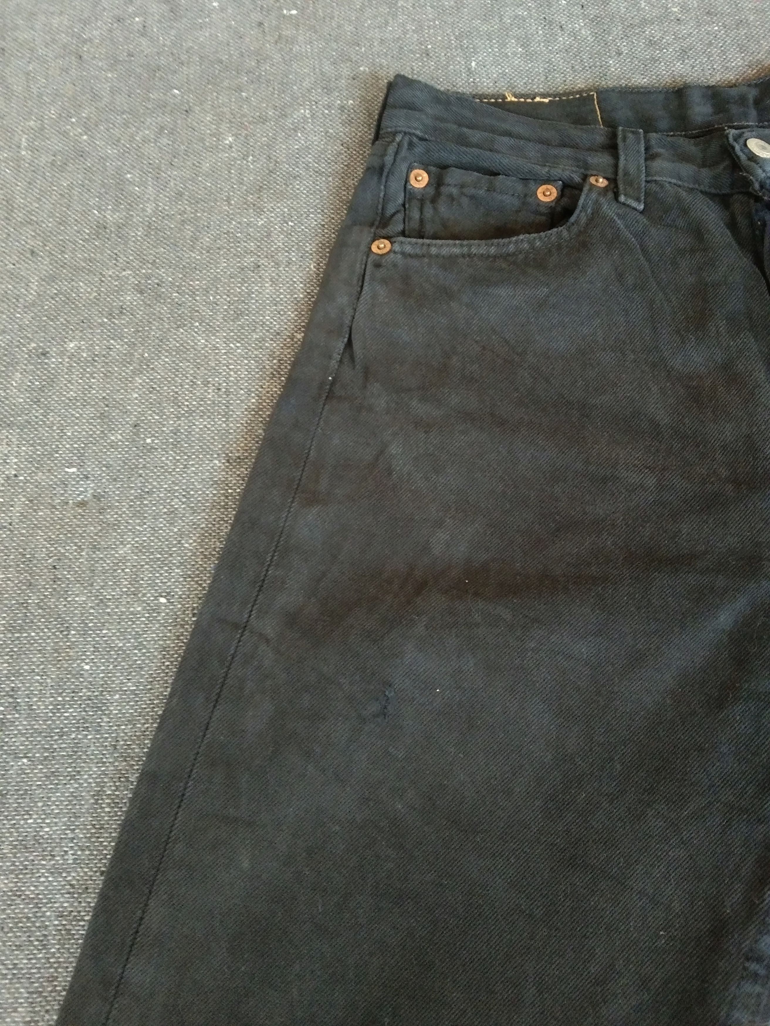 Levi's 90s Vintage Levi's 501 Black Distressed Jeans 29x34 Size US 29 - 5 Thumbnail