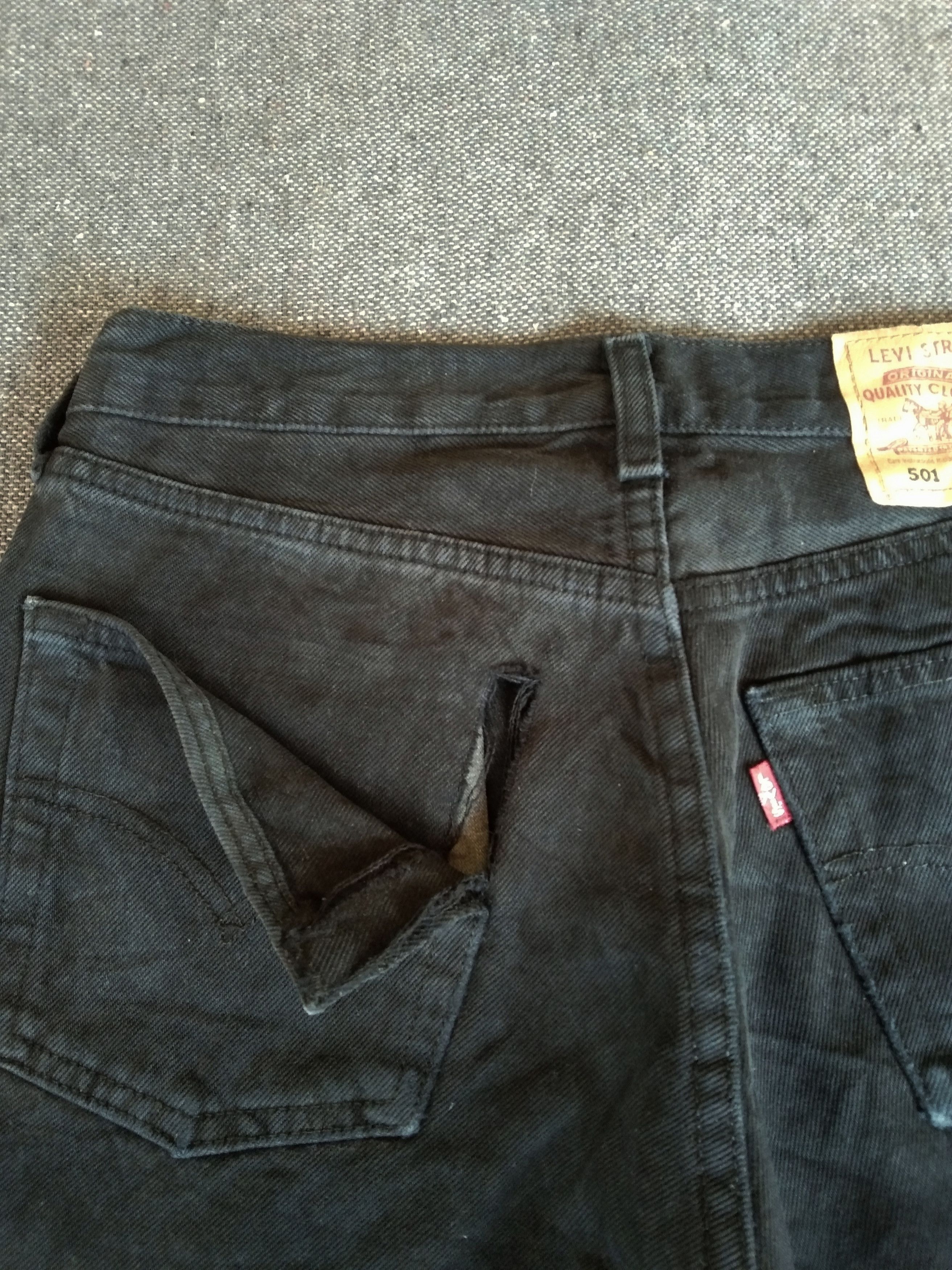 Levi's 90s Vintage Levi's 501 Black Distressed Jeans 29x34 Size US 29 - 3 Thumbnail