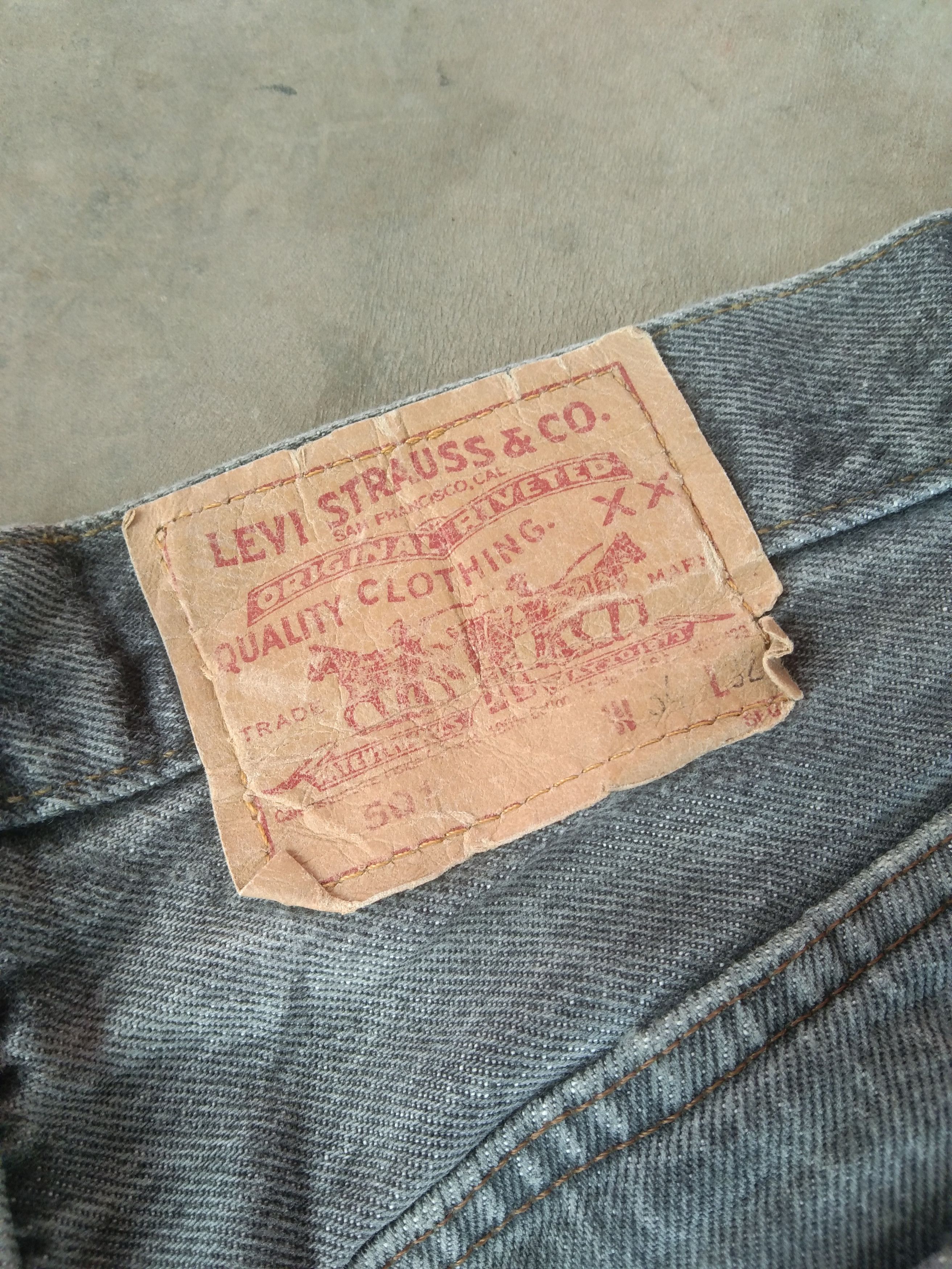 Levi's 80s Vintage Levi's 501 Grey Made In USA Distressed Jeans Size US 34 / EU 50 - 4 Thumbnail
