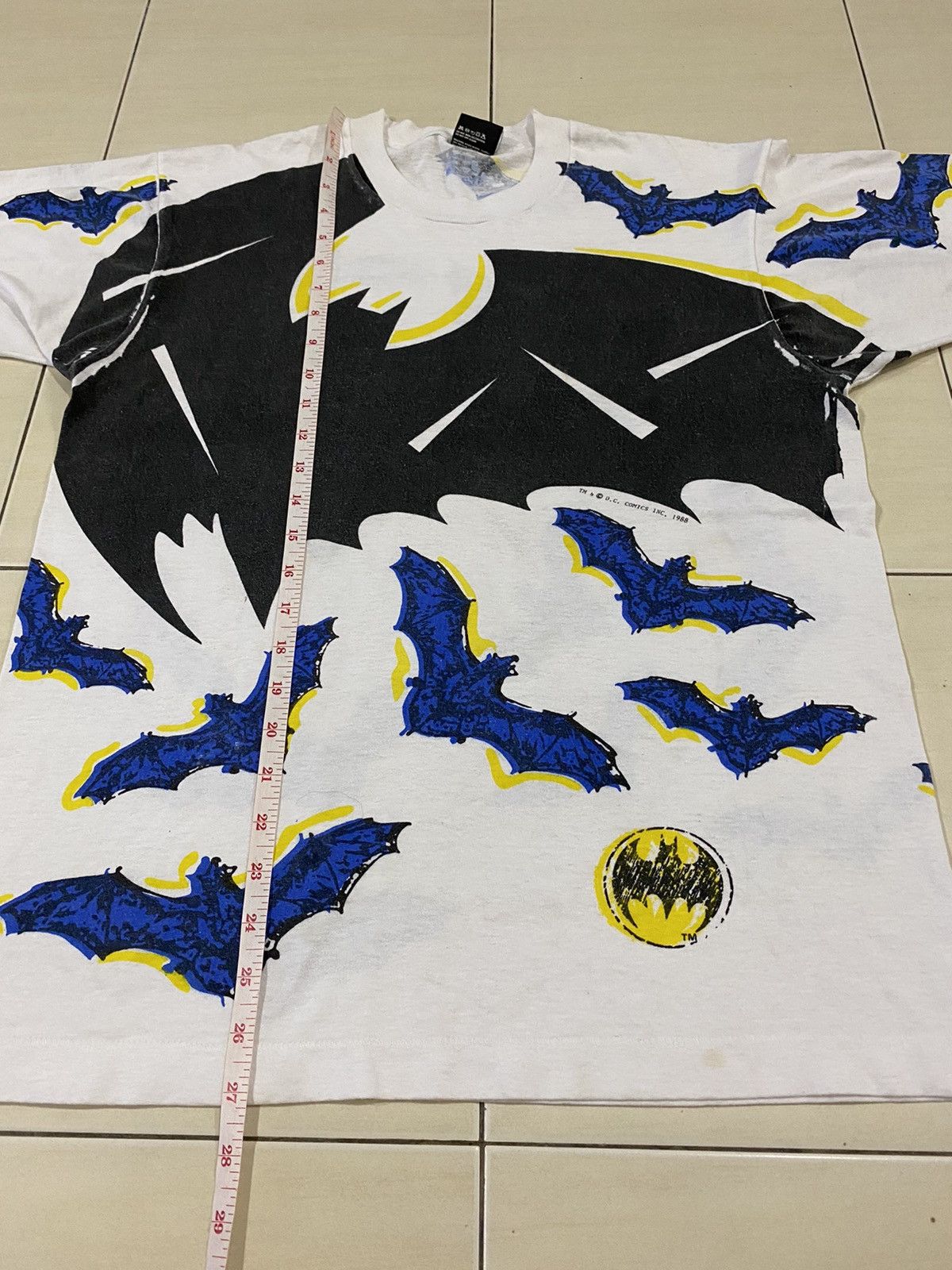 DC Comics × Vintage Vintage Batman Full print Dc Comic 80s t shirt Size US L / EU 52-54 / 3 - 9 Thumbnail
