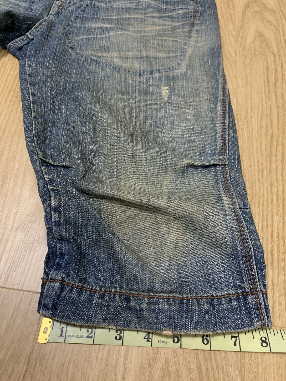 Marithe + Francois Girbaud Marithe Francois Girbaud Distressed Short Denim Size US 31 - 14 Thumbnail