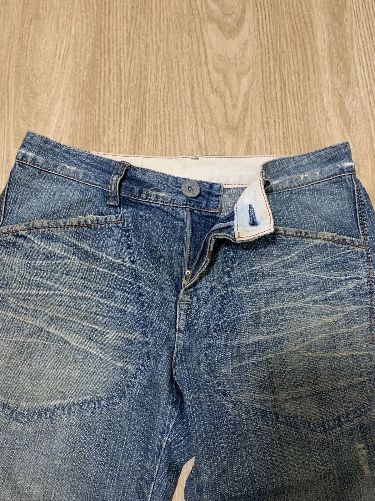 Marithe + Francois Girbaud Marithe Francois Girbaud Distressed Short Denim Size US 31 - 4 Thumbnail
