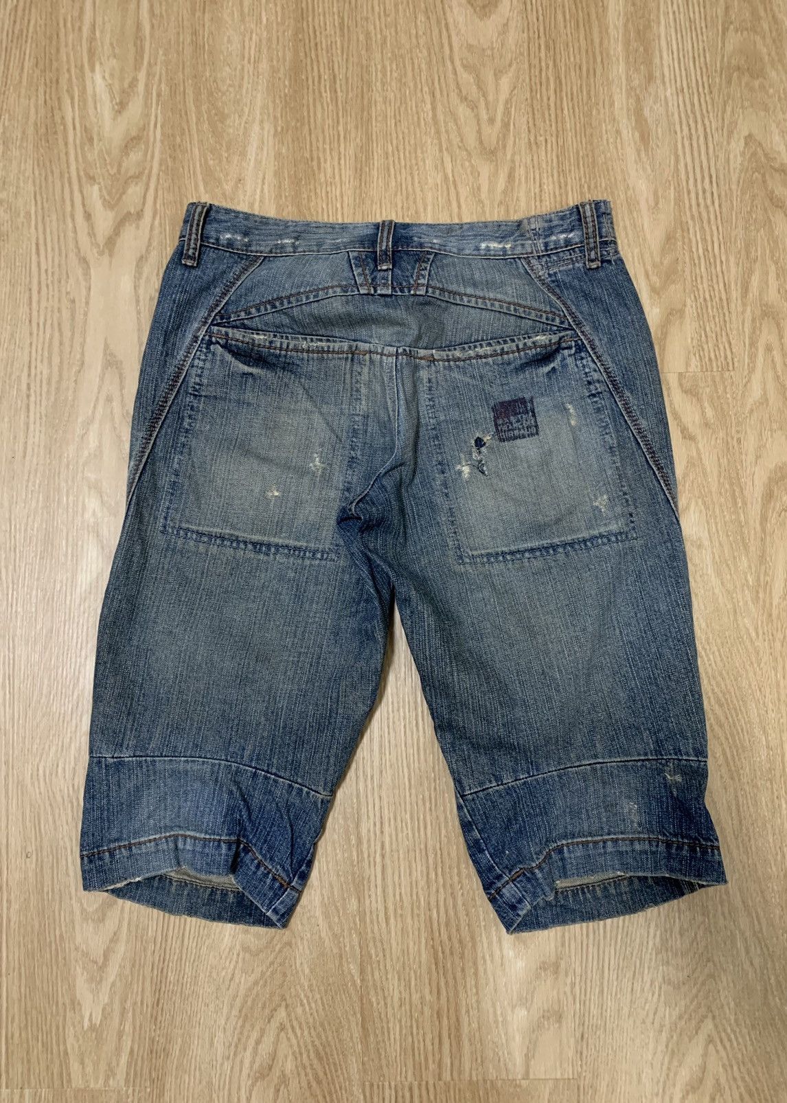 Marithe + Francois Girbaud Marithe Francois Girbaud Distressed Short Denim Size US 31 - 2 Thumbnail
