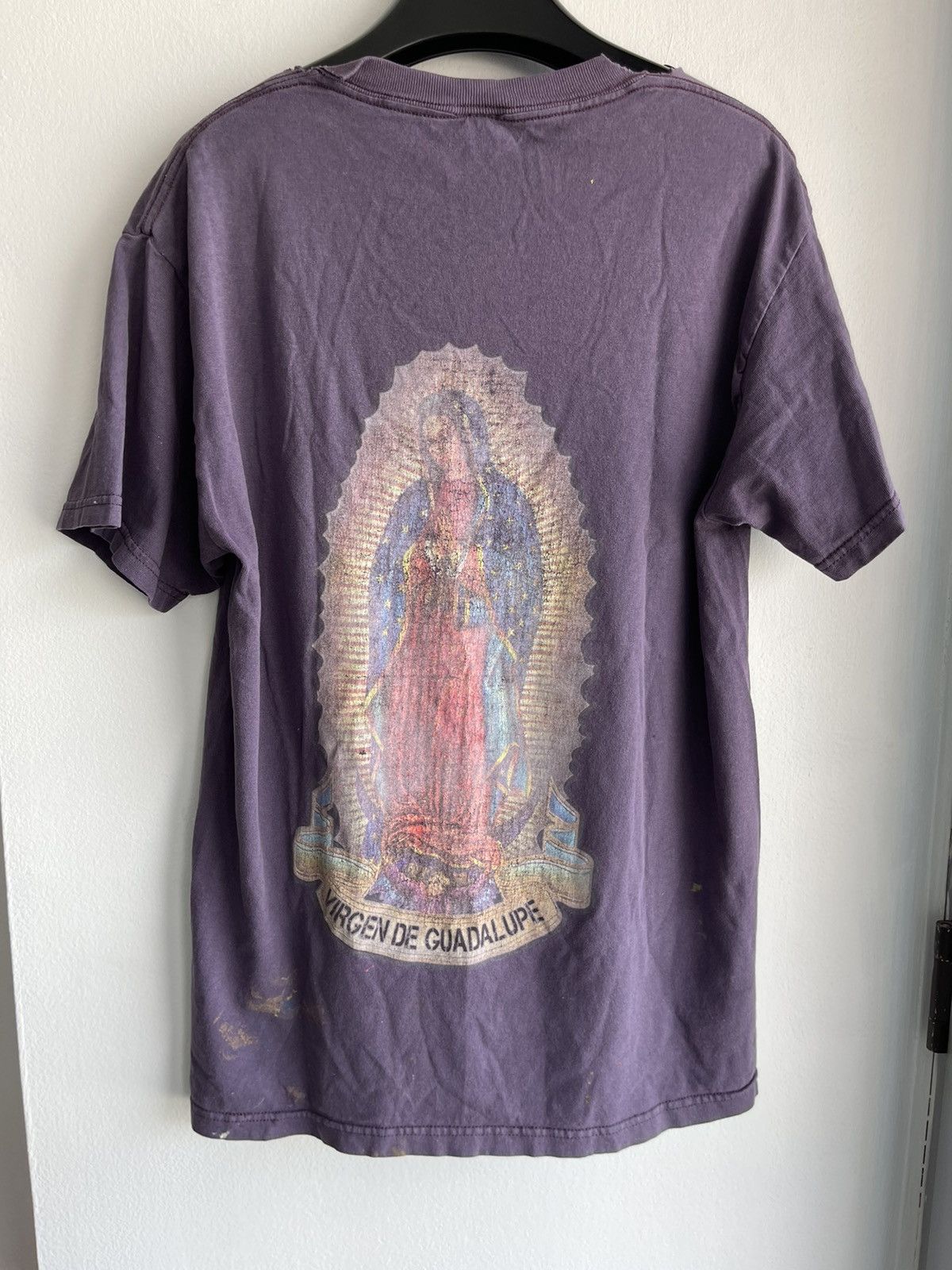Vintage Vintage Thrashed Mother Mary Guadalupe Shirt Paint Size US M / EU 48-50 / 2 - 9 Thumbnail
