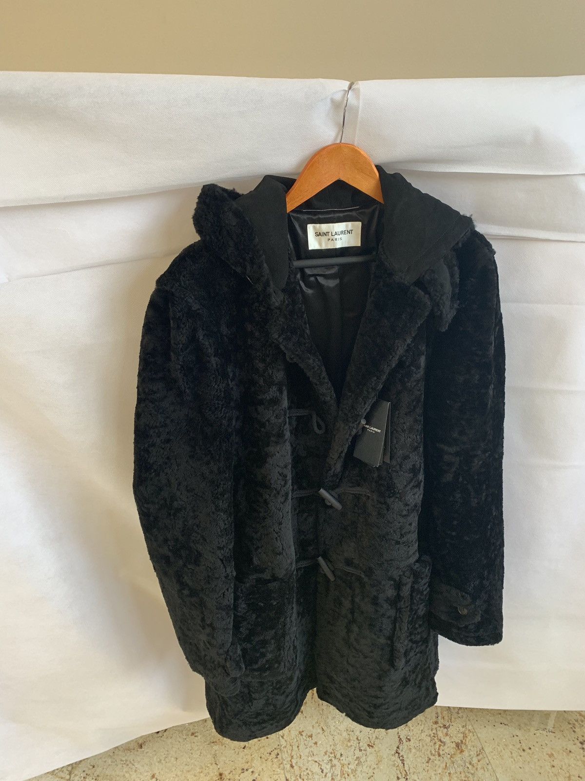 Saint Laurent Paris o1rshd1 Duffle Shearling Coat With Suede Hood in Black Size US M / EU 48-50 / 2 - 9 Thumbnail