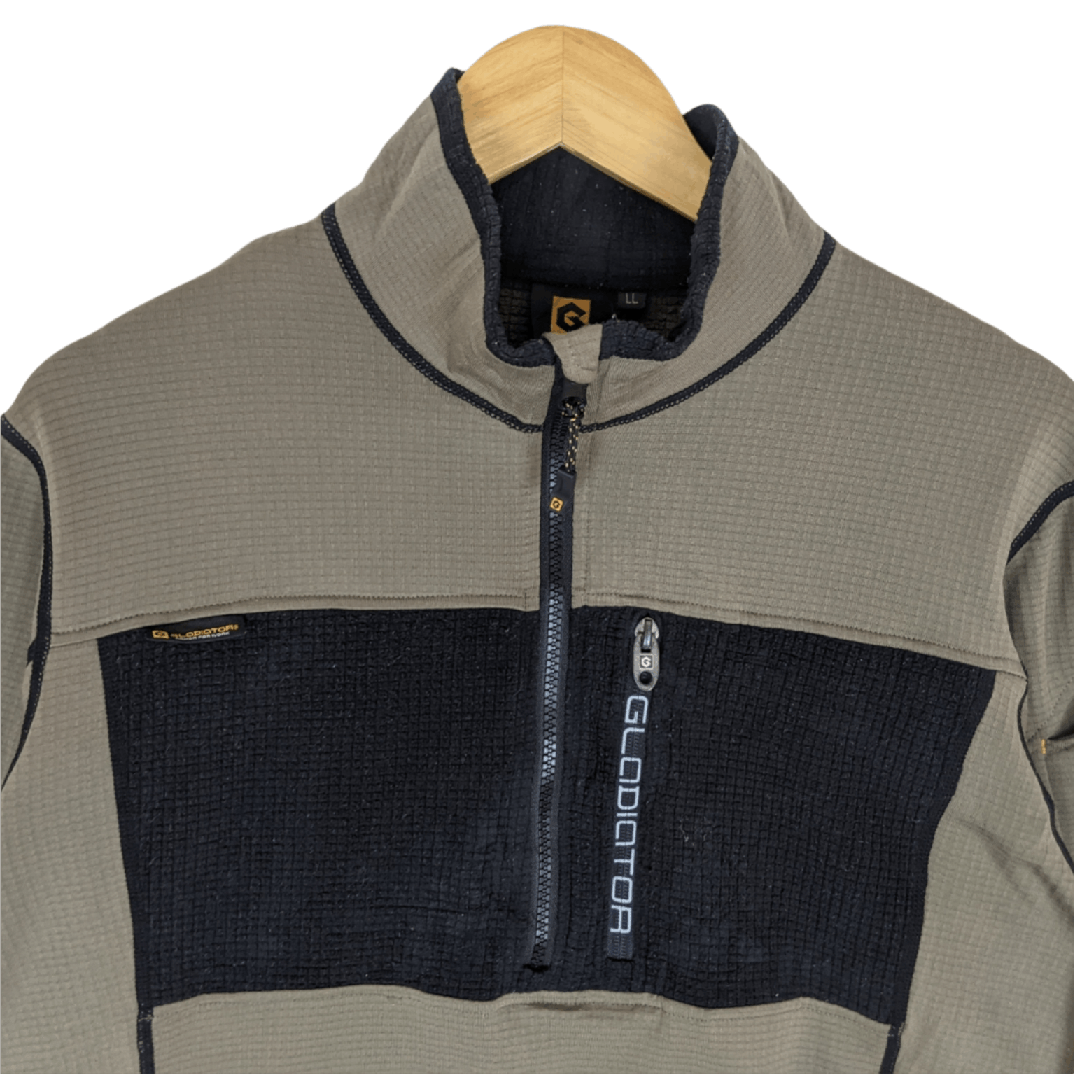 Japanese Brand GLADIATOR Outdoor Jumper Sweatshirt Size US XL / EU 56 / 4 - 4 Thumbnail