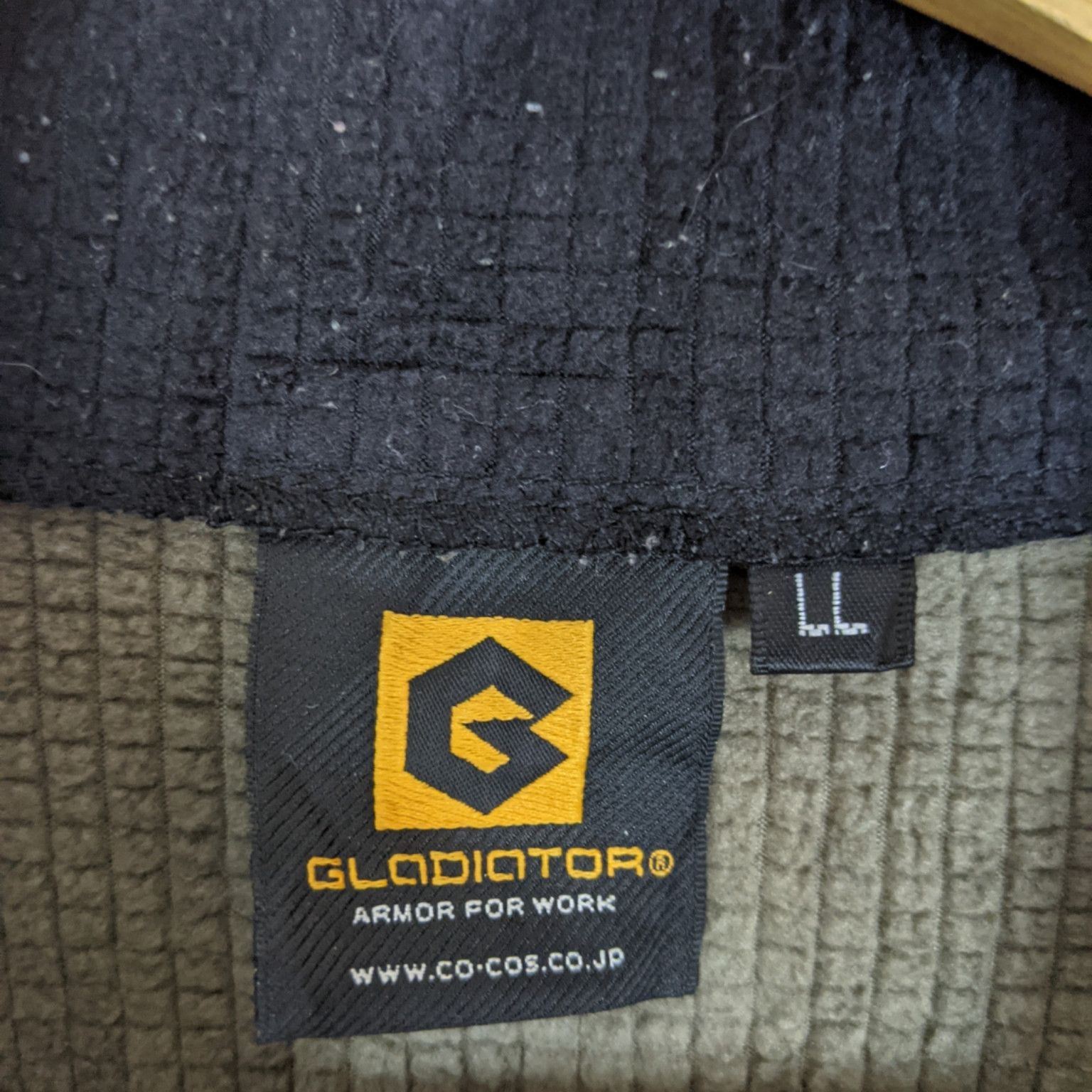 Japanese Brand GLADIATOR Outdoor Jumper Sweatshirt Size US XL / EU 56 / 4 - 7 Thumbnail