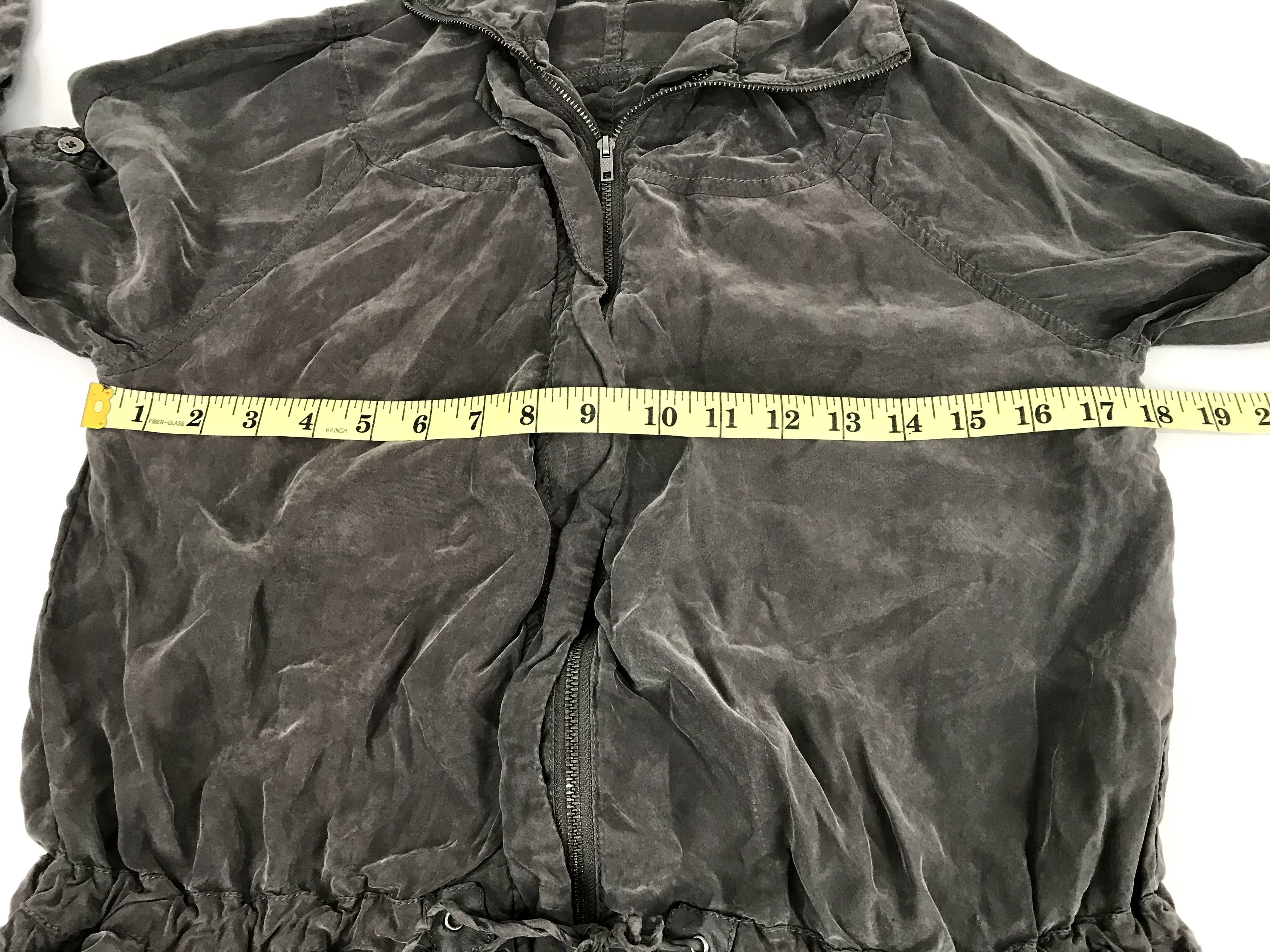 DKNY Vintage DKNY Sweatshirt Jacket Luxury Designer Streetwear Size US S / EU 44-46 / 1 - 8 Thumbnail