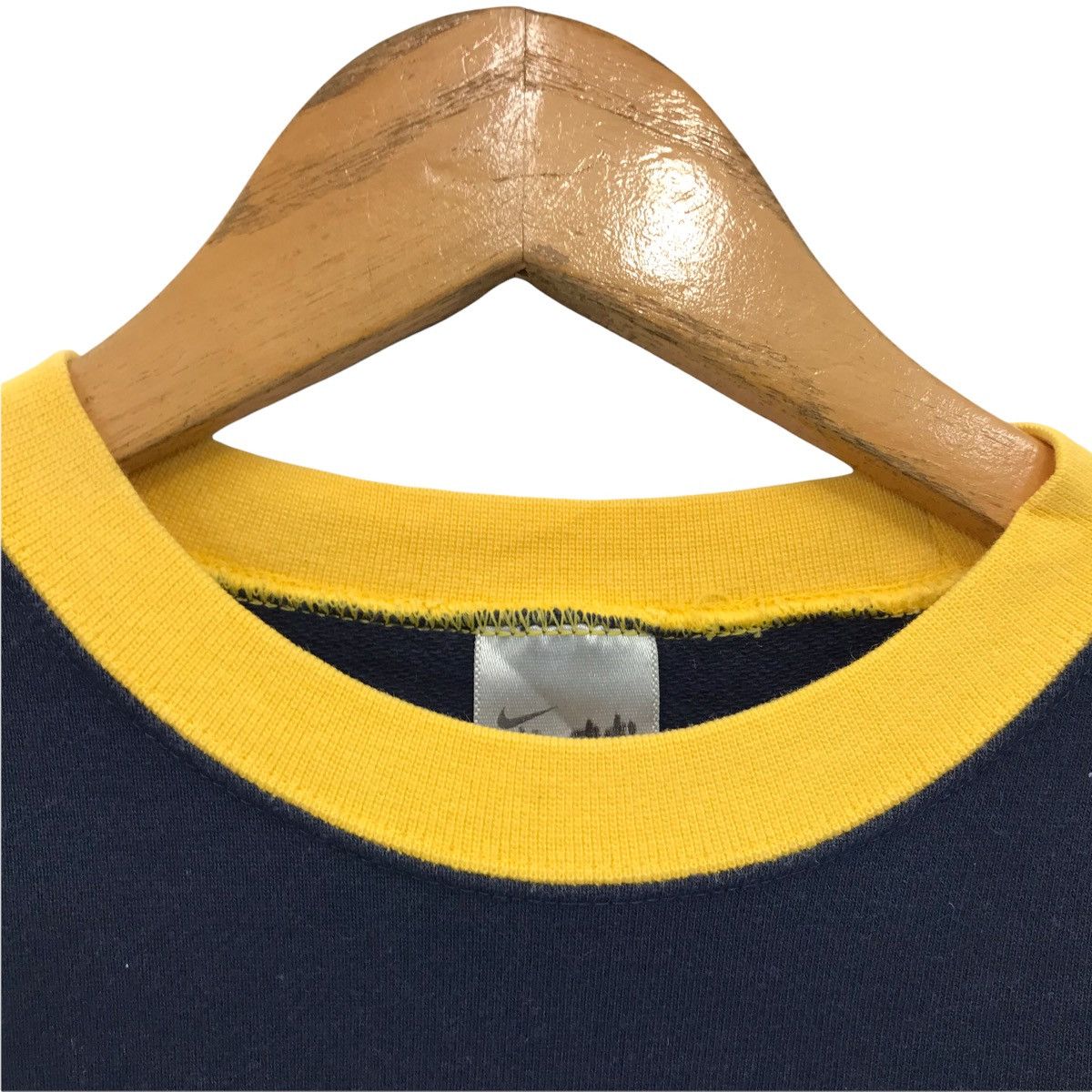 Nike × Vintage Vintage Nike Big Logo Sweatshirt Size US S / EU 44-46 / 1 - 6 Thumbnail