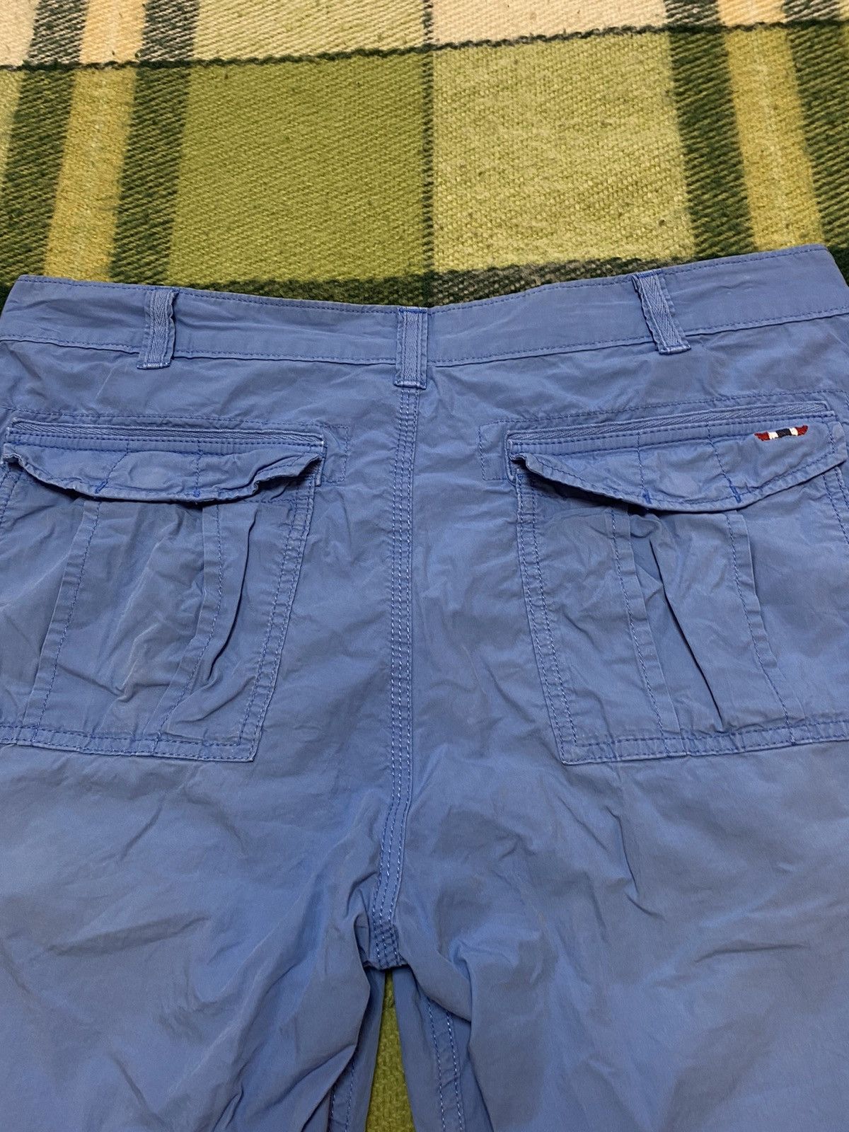 Napapijri Vintage Napapijri shorts cargo streetwear y2k style size L Size US 34 / EU 50 - 6 Thumbnail