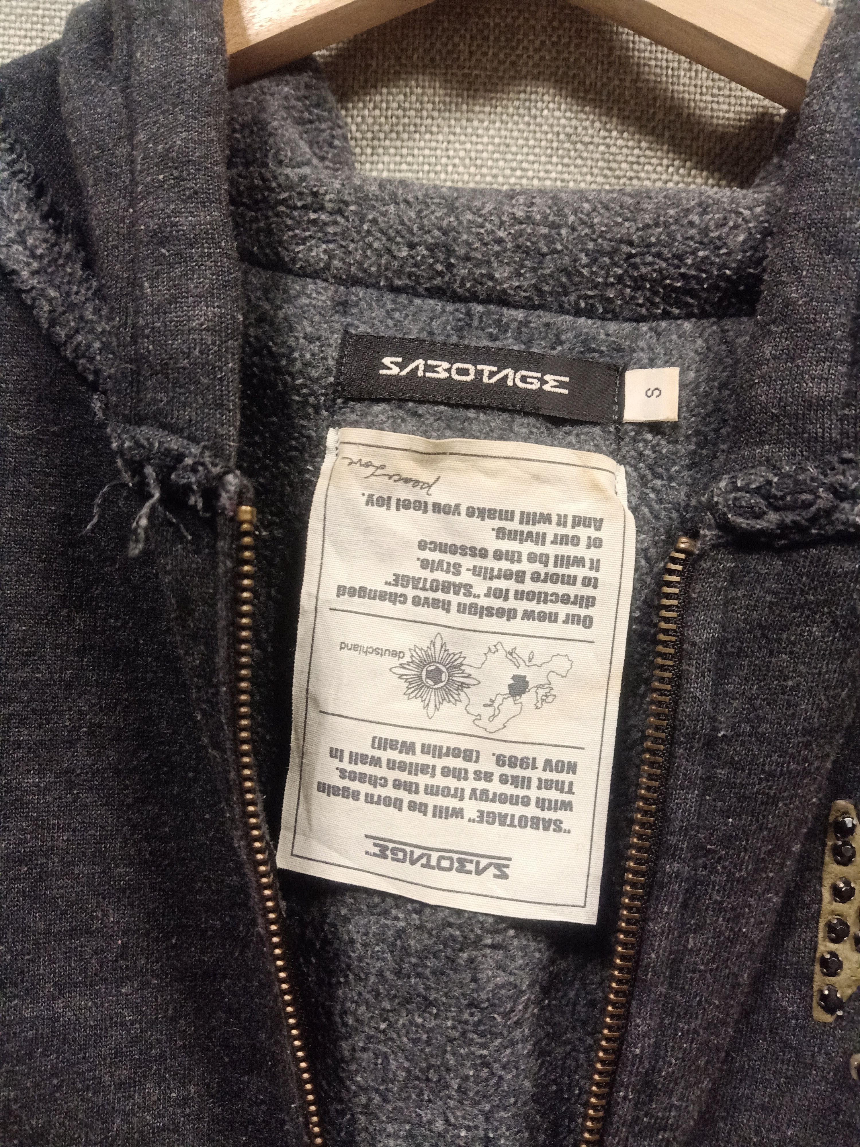 Japanese Brand × Seditionaries sweatshirt hoodie sabotage very rare Size XS / US 0-2 / IT 36-38 - 5 Thumbnail