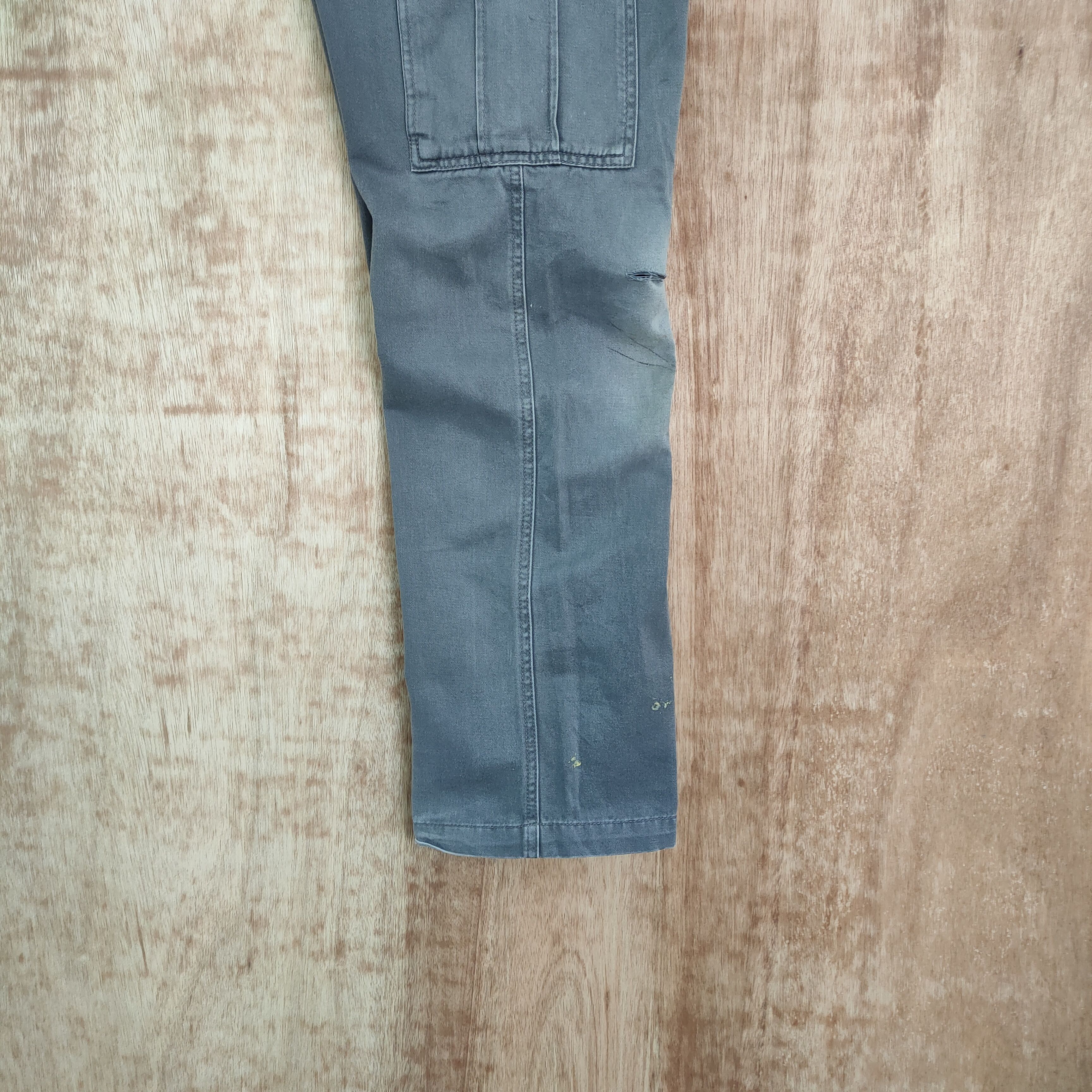 Japanese Brand JAPANESE BRAND FADED DISTRESSED CARGO PANTS Size US 30 / EU 46 - 10 Thumbnail