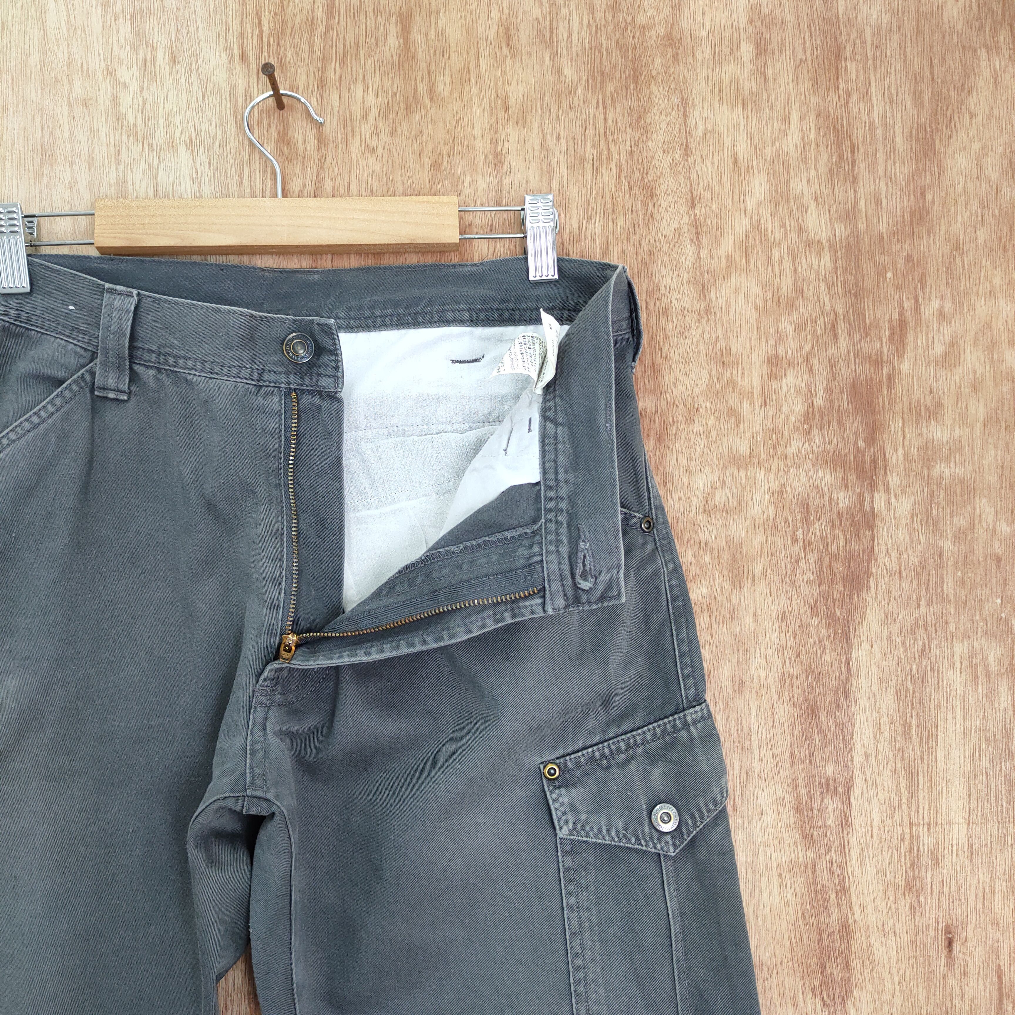 Japanese Brand JAPANESE BRAND FADED DISTRESSED CARGO PANTS Size US 30 / EU 46 - 4 Thumbnail