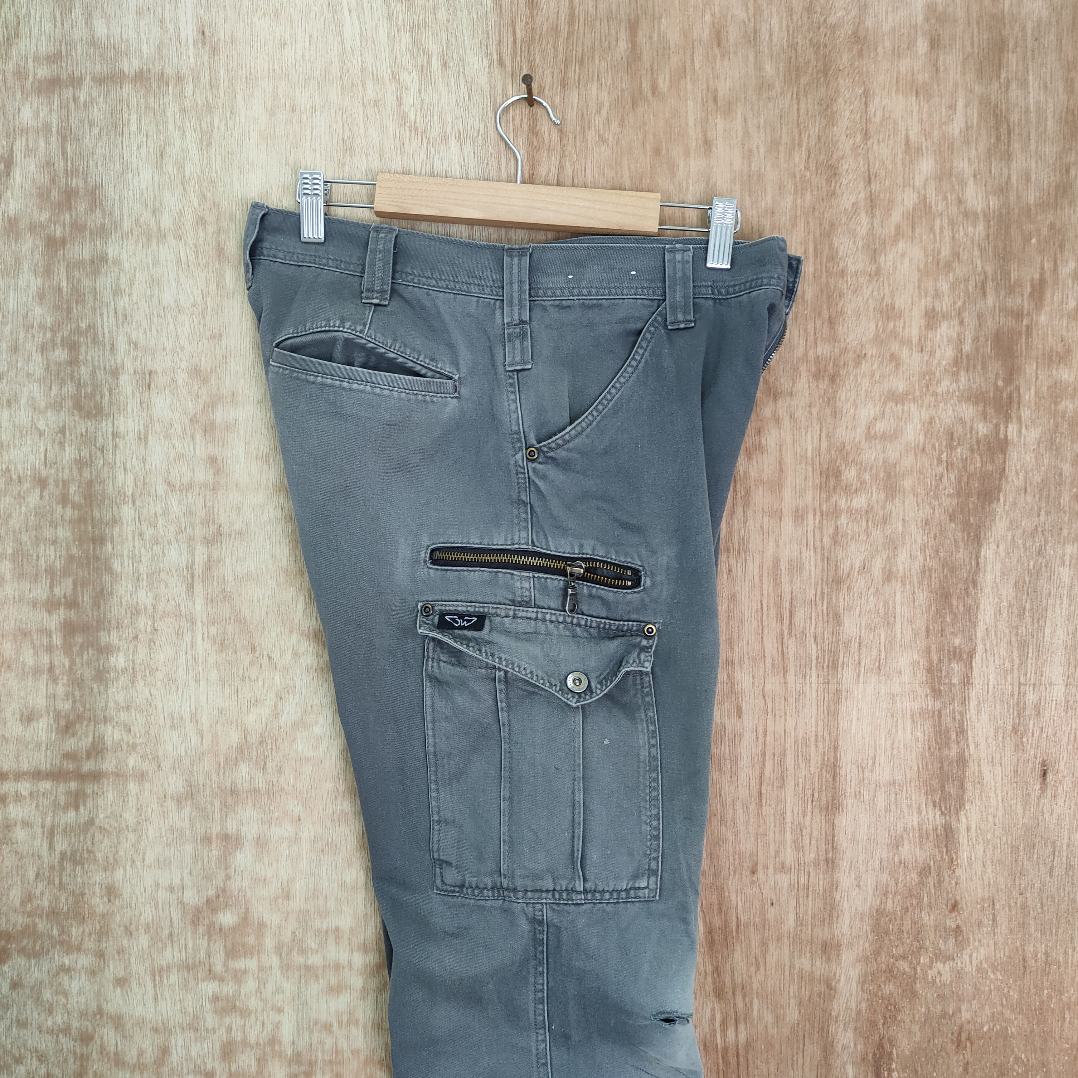 Japanese Brand JAPANESE BRAND FADED DISTRESSED CARGO PANTS Size US 30 / EU 46 - 9 Thumbnail