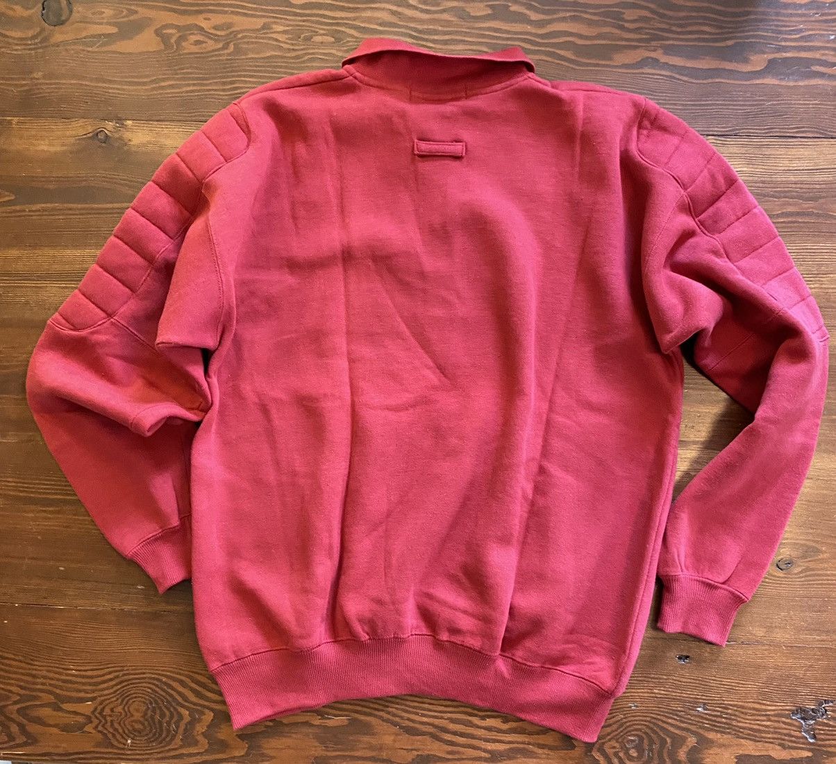 Vintage Vintage 90’s Knights Round Table Rugby Arm Pads Sweatshirt Size US L / EU 52-54 / 3 - 2 Thumbnail
