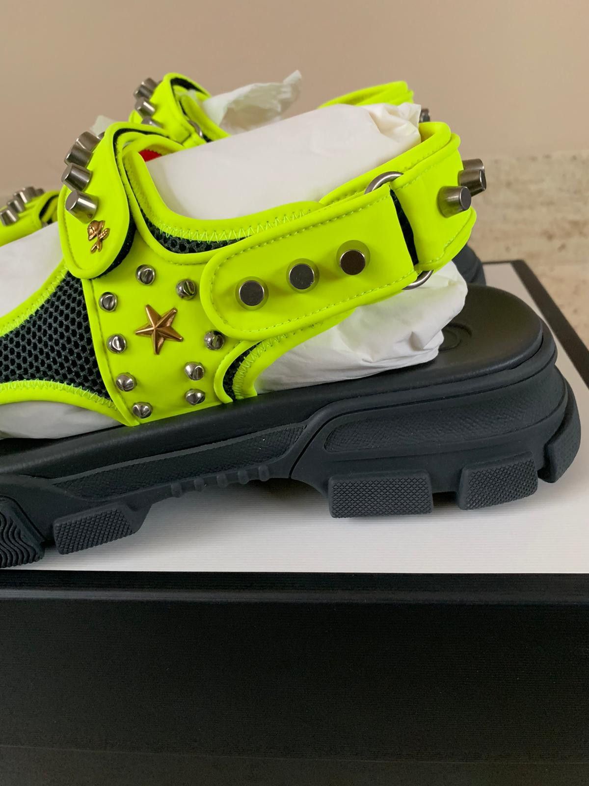 Gucci Flashtrek Sandals in Neon Green Size US 14 / EU 47 - 8 Thumbnail