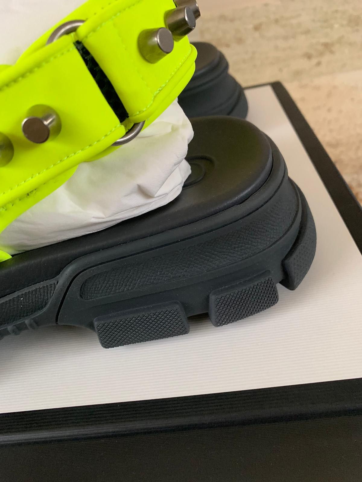 Gucci Flashtrek Sandals in Neon Green Size US 14 / EU 47 - 11 Thumbnail