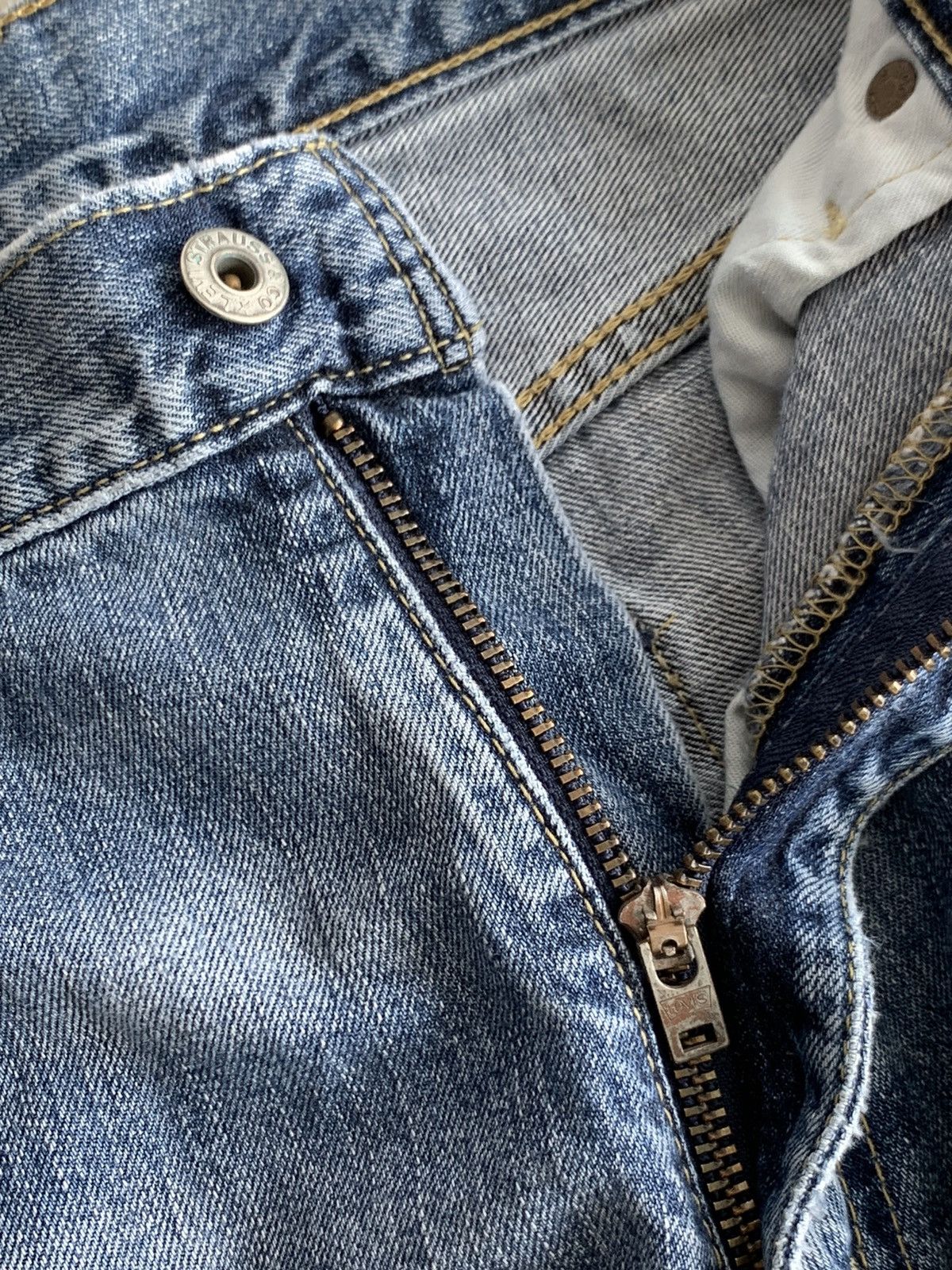 Levi's Vintage Levis 503 Distressed Denim Jeans Size US 32 / EU 48 - 5 Thumbnail