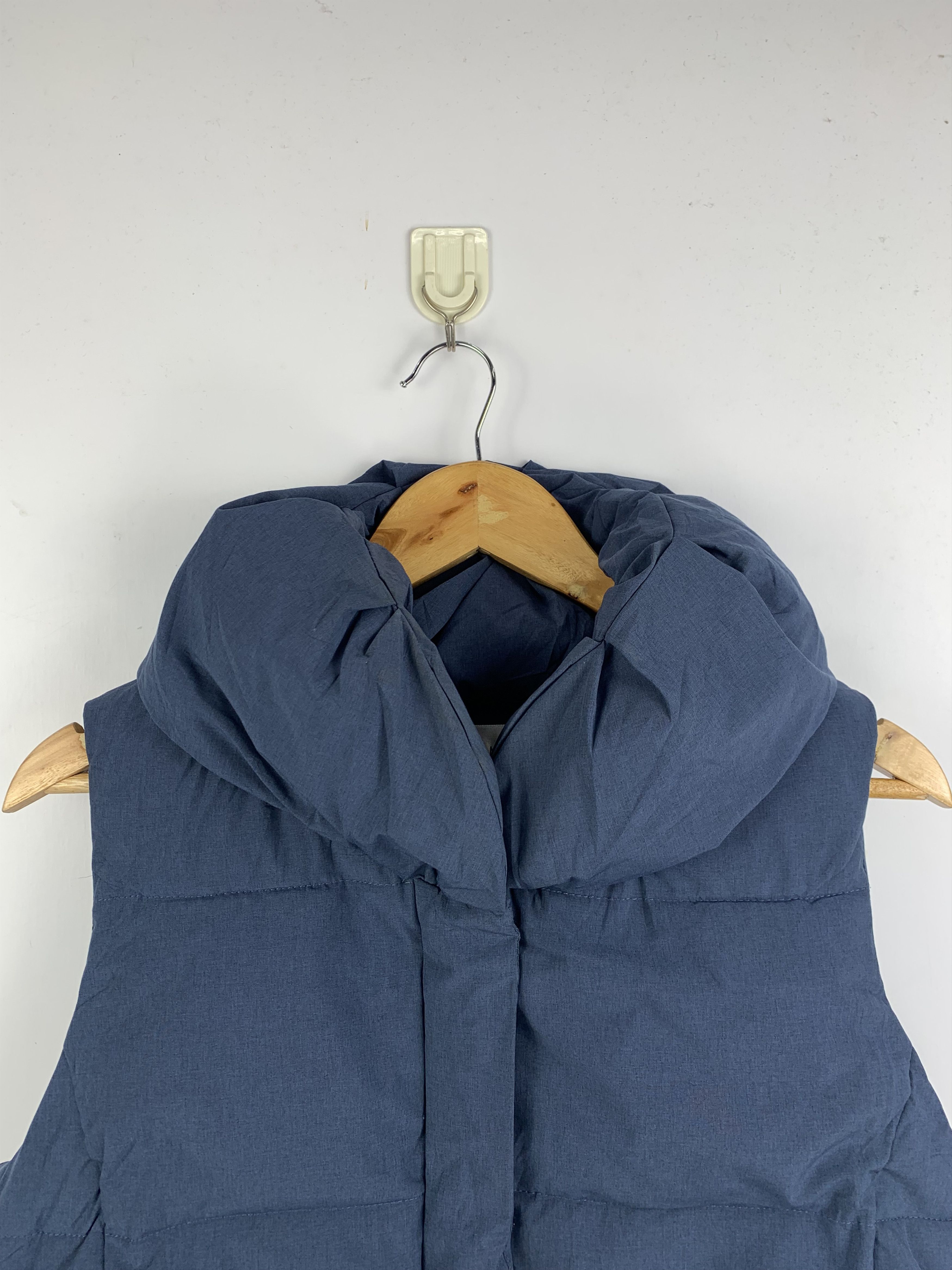 Japanese Brand Vintage ESSEME Zip Up Puffer Vest Size US L / EU 52-54 / 3 - 3 Thumbnail