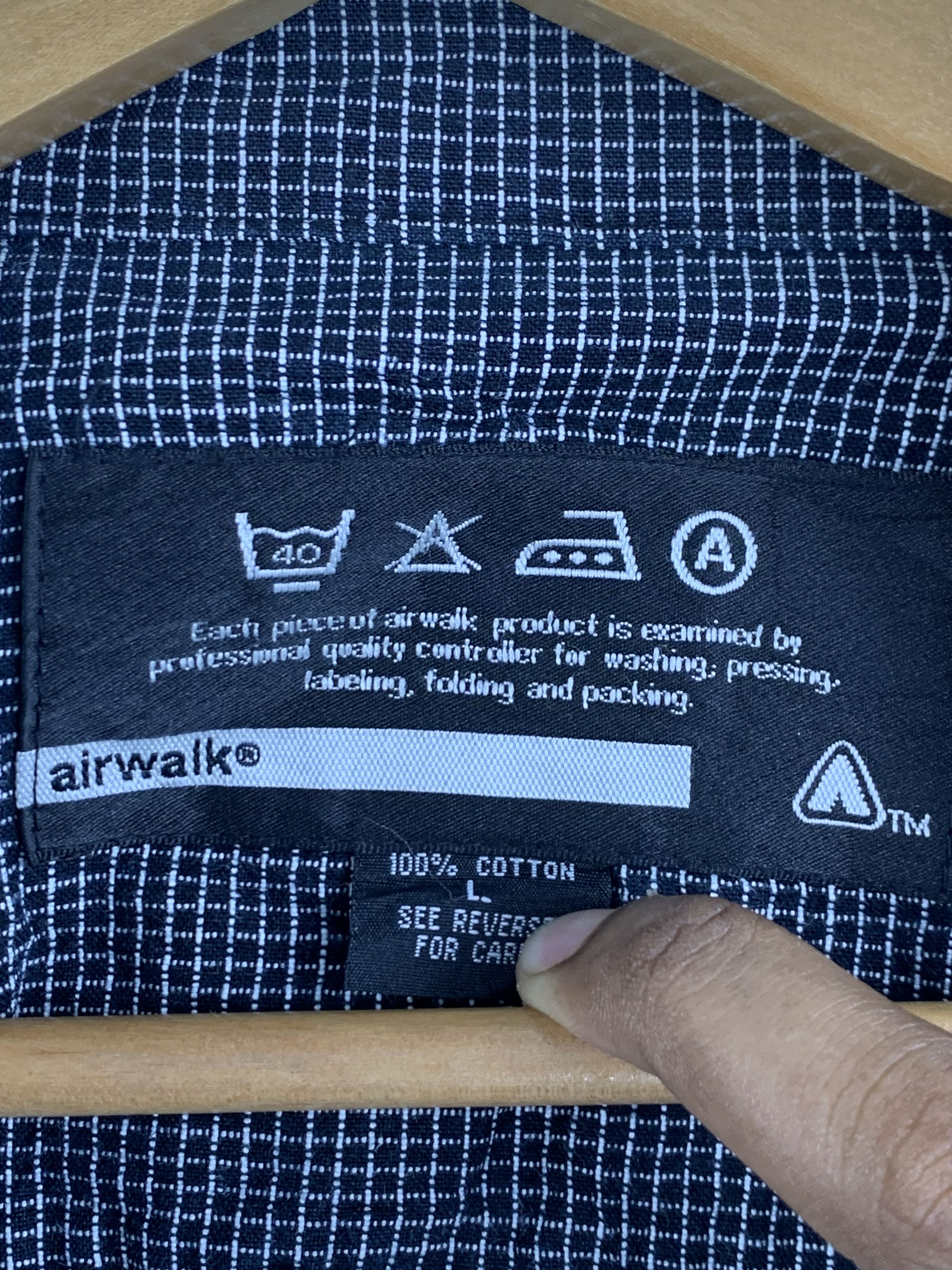 Airwalk Vintage AIRWALK Checkered Zip Up Light Jacket Size US L / EU 52-54 / 3 - 11 Thumbnail