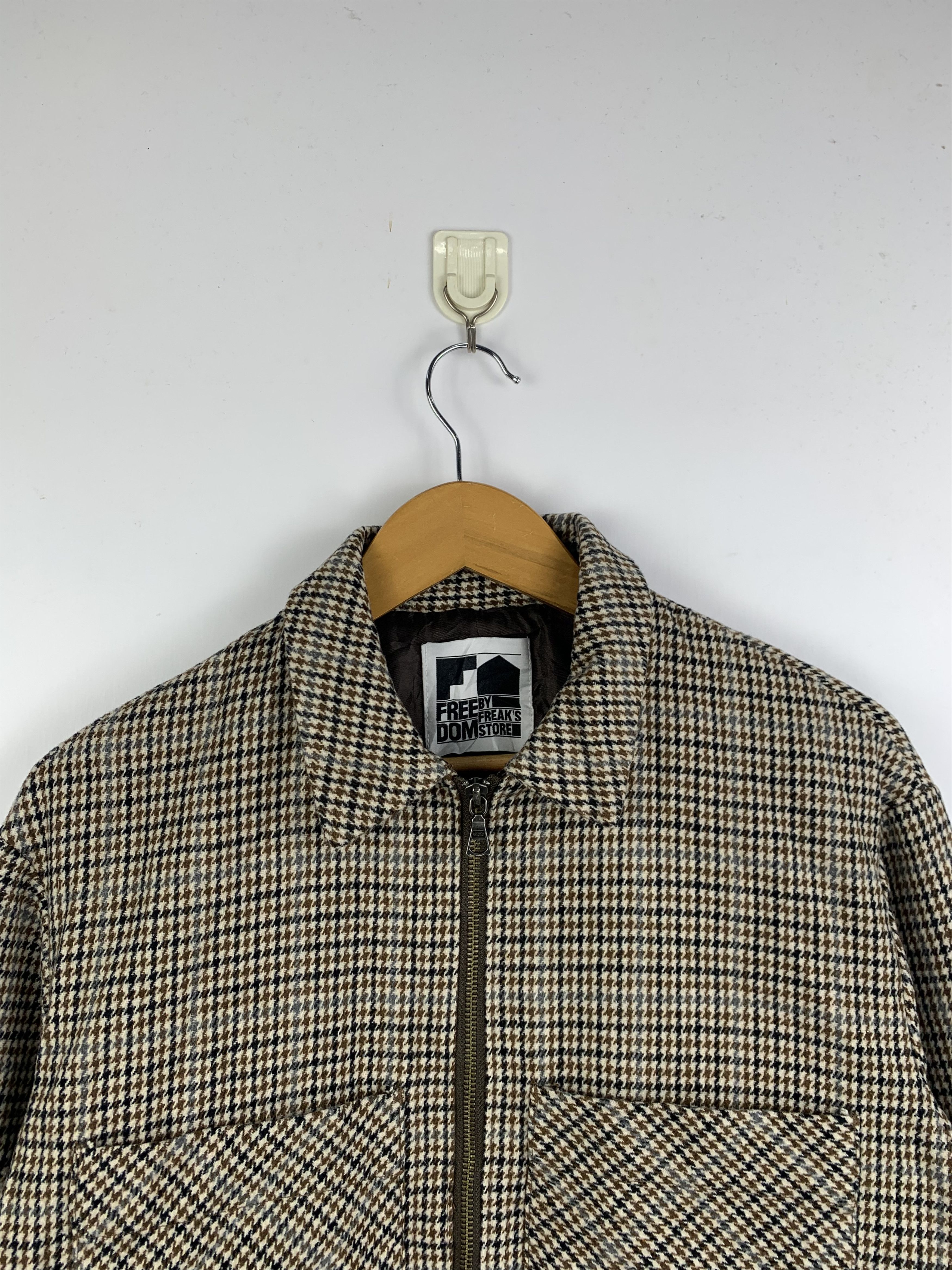 Vintage Vintage Freedom Freak Checkered Zip Up Down Jacket Size US M / EU 48-50 / 2 - 3 Thumbnail