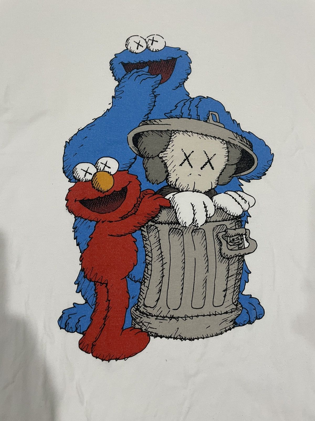Kaws Vintage KAWS x Sesame Street Tee Size US XL / EU 56 / 4 - 9 Thumbnail
