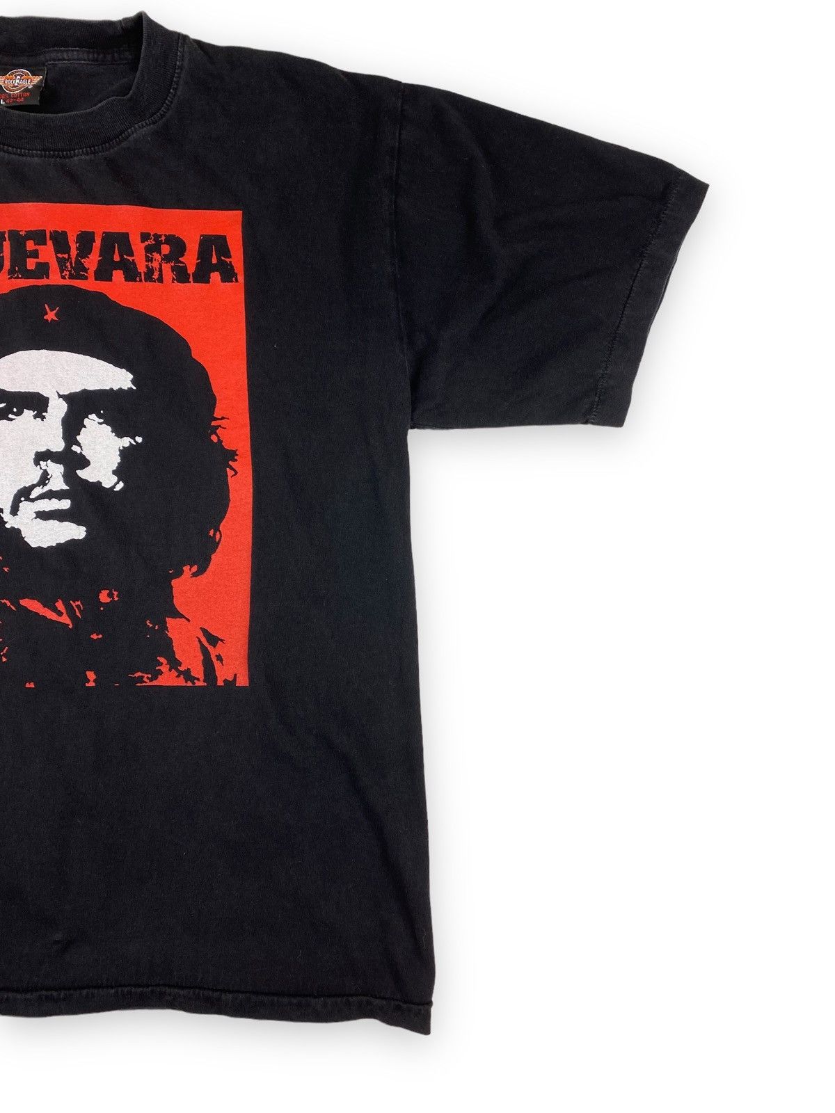 Vintage Vintage 90s The Guevara T Shirt Size L Size US L / EU 52-54 / 3 - 6 Thumbnail