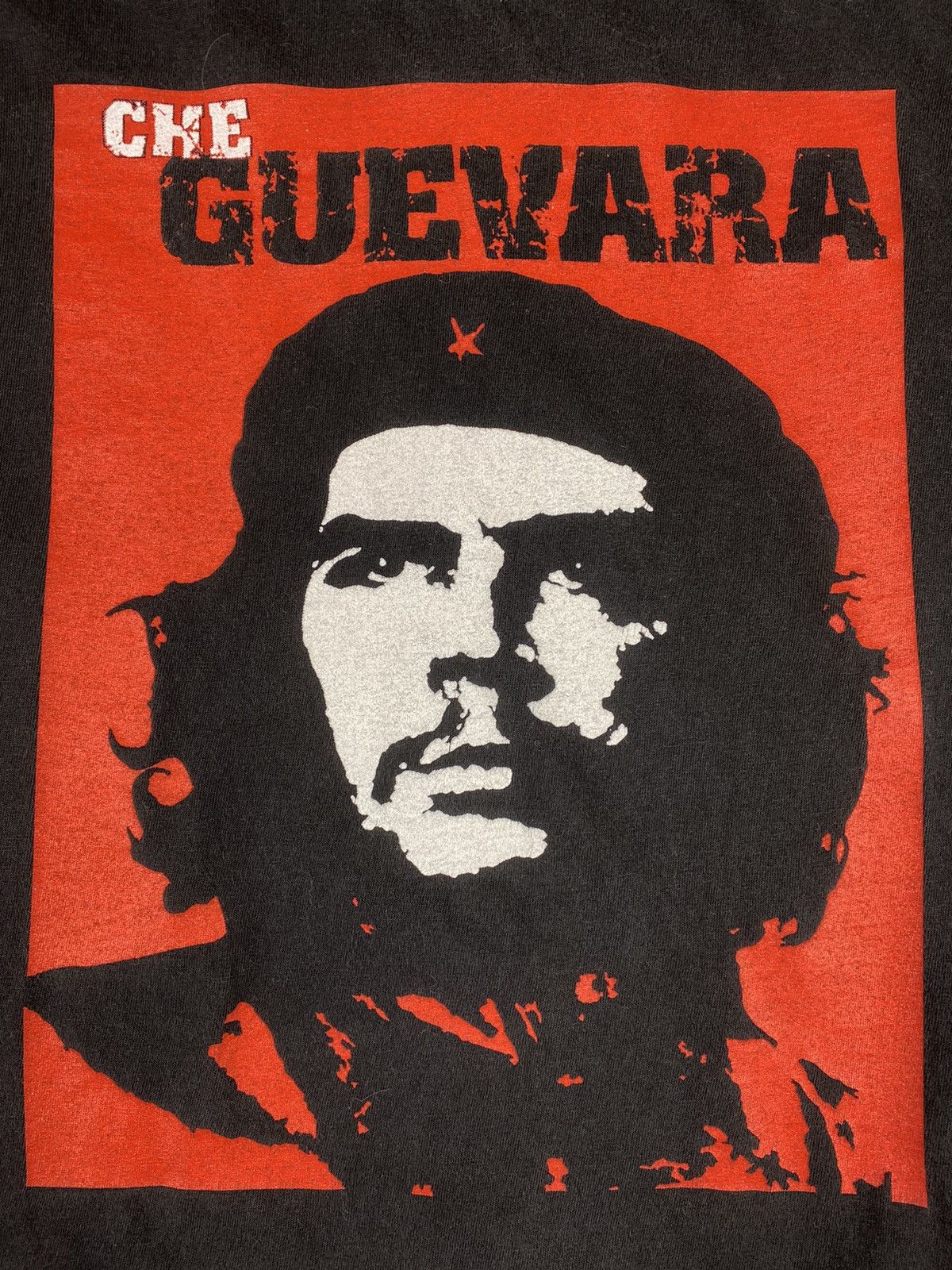 Vintage Vintage 90s The Guevara T Shirt Size L Size US L / EU 52-54 / 3 - 4 Thumbnail