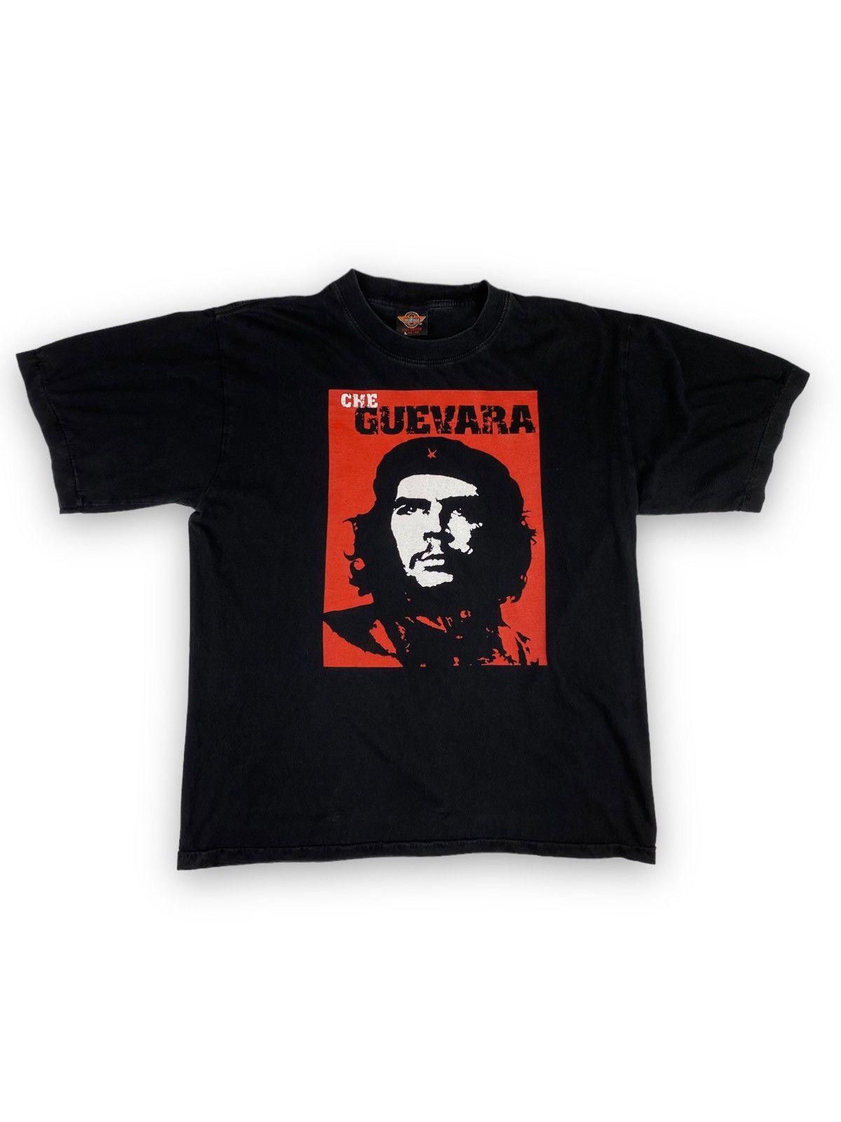 Vintage Vintage 90s The Guevara T Shirt Size L Size US L / EU 52-54 / 3 - 3 Thumbnail
