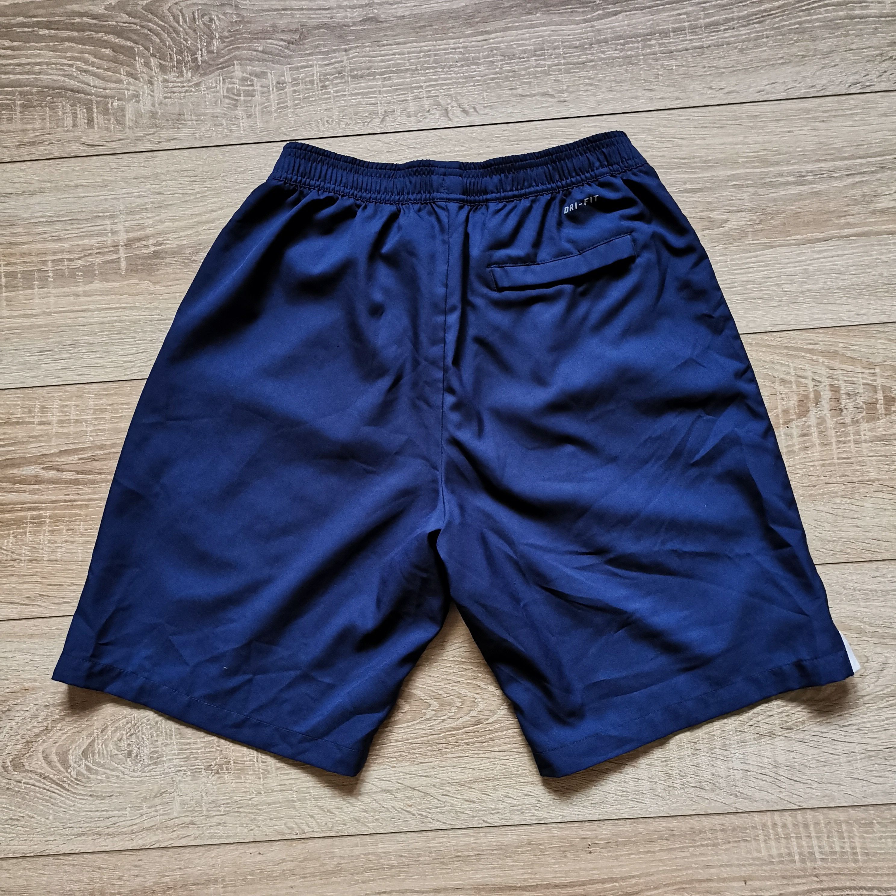 Nike Nike Dri-fit hype navy shorts Size US 30 / EU 46 - 2 Thumbnail