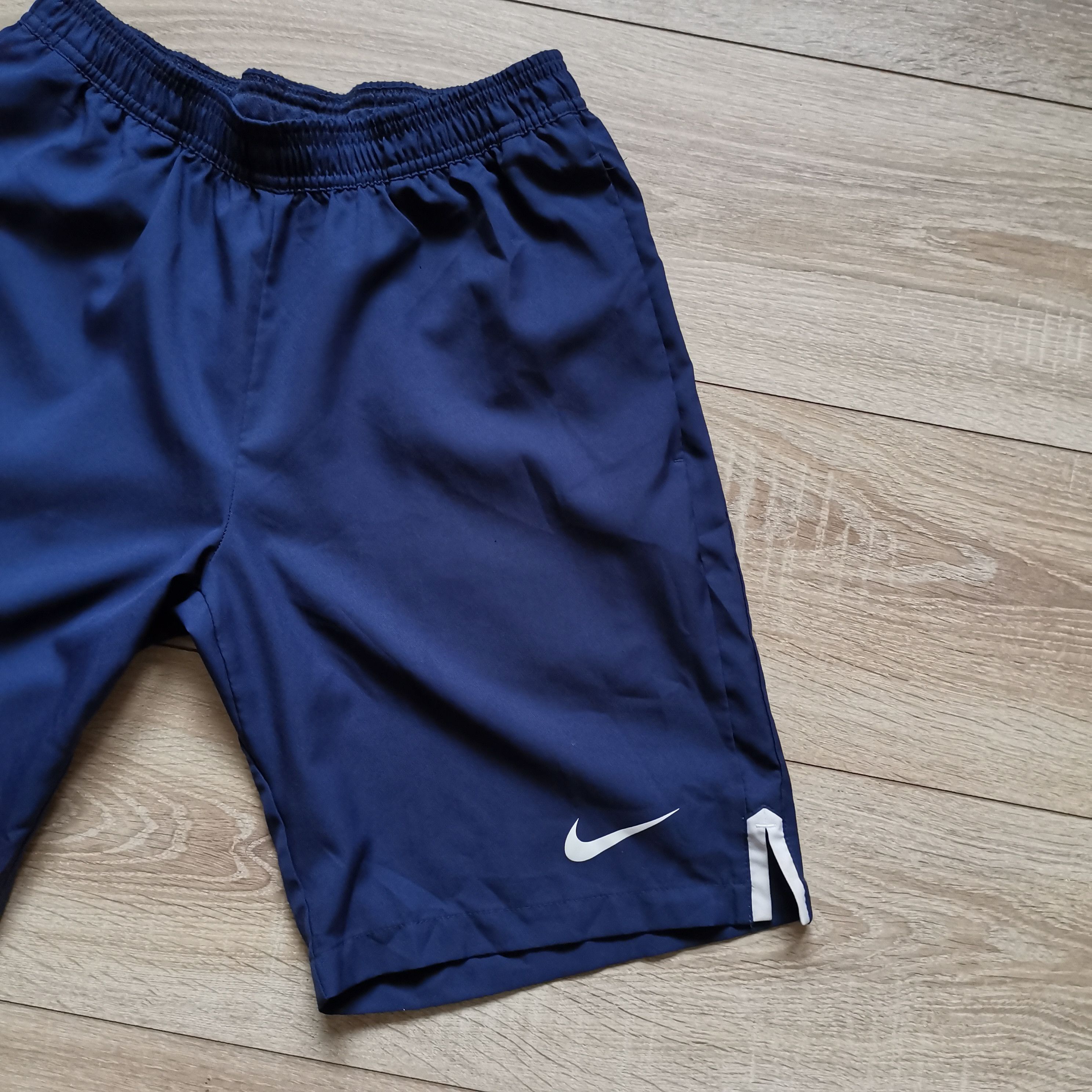 Nike Nike Dri-fit hype navy shorts Size US 30 / EU 46 - 5 Thumbnail