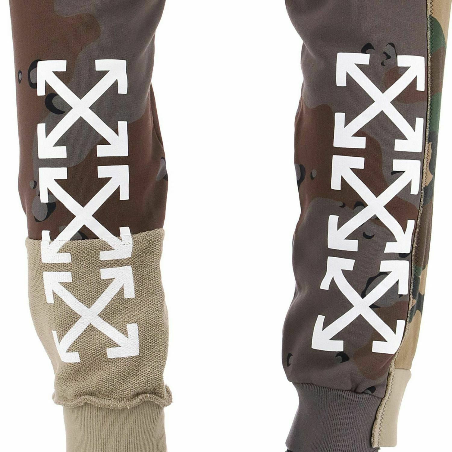 Off-White Reconstructed Jogger Pants in Camo Size US XS / EU 42 / 0 - 3 Thumbnail