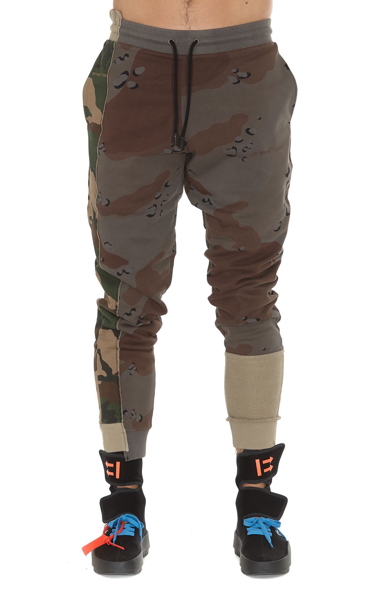 Off-White Reconstructed Jogger Pants in Camo Size US XS / EU 42 / 0 - 4 Thumbnail