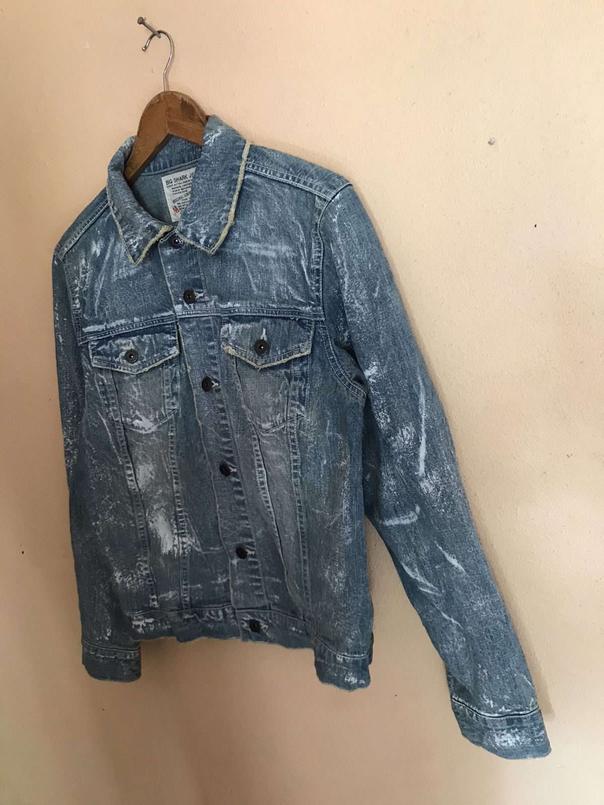 Beauty Beast RARE BIG SHARK JEANS TRUCKER JACKET NICE DESIGN Size US M / EU 48-50 / 2 - 4 Thumbnail