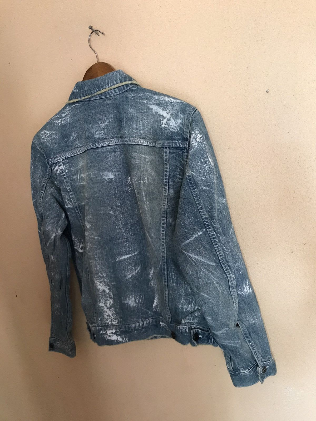 Beauty Beast RARE BIG SHARK JEANS TRUCKER JACKET NICE DESIGN Size US M / EU 48-50 / 2 - 8 Thumbnail