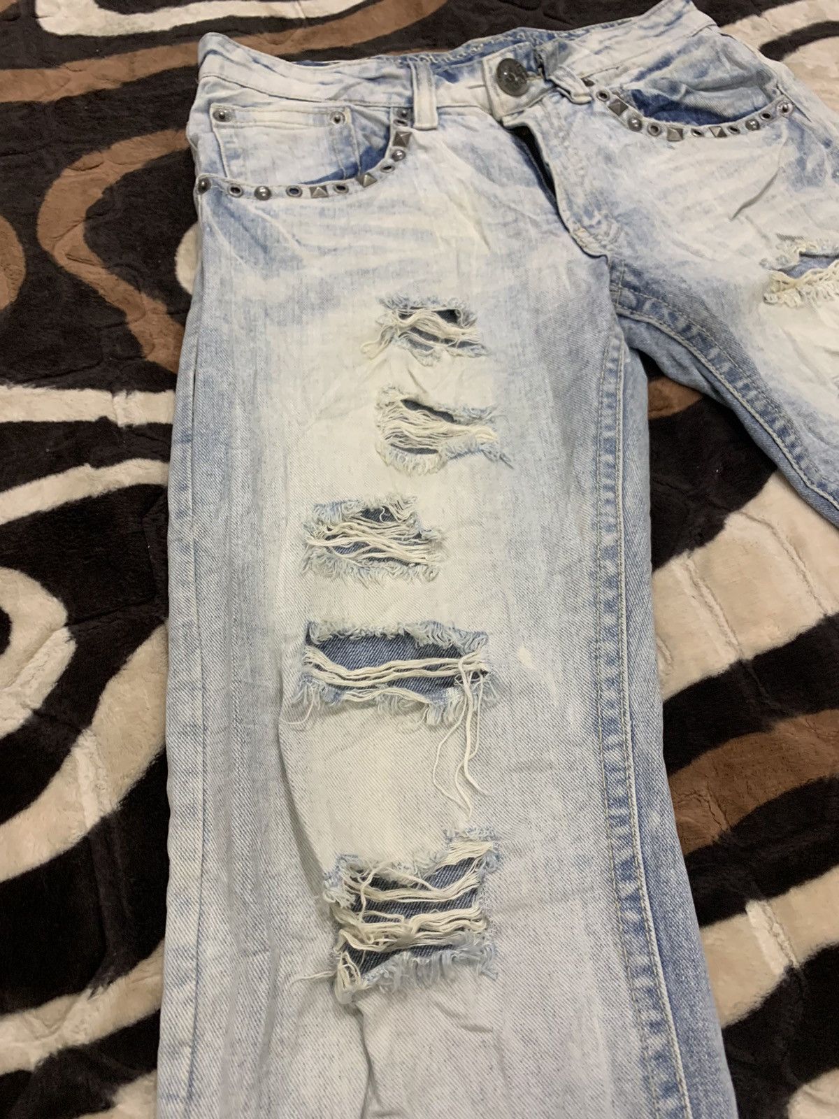 Japanese Brand THE VINTAGE STANDARD Studded Original Jean Distressed Denim Size US 30 / EU 46 - 6 Thumbnail