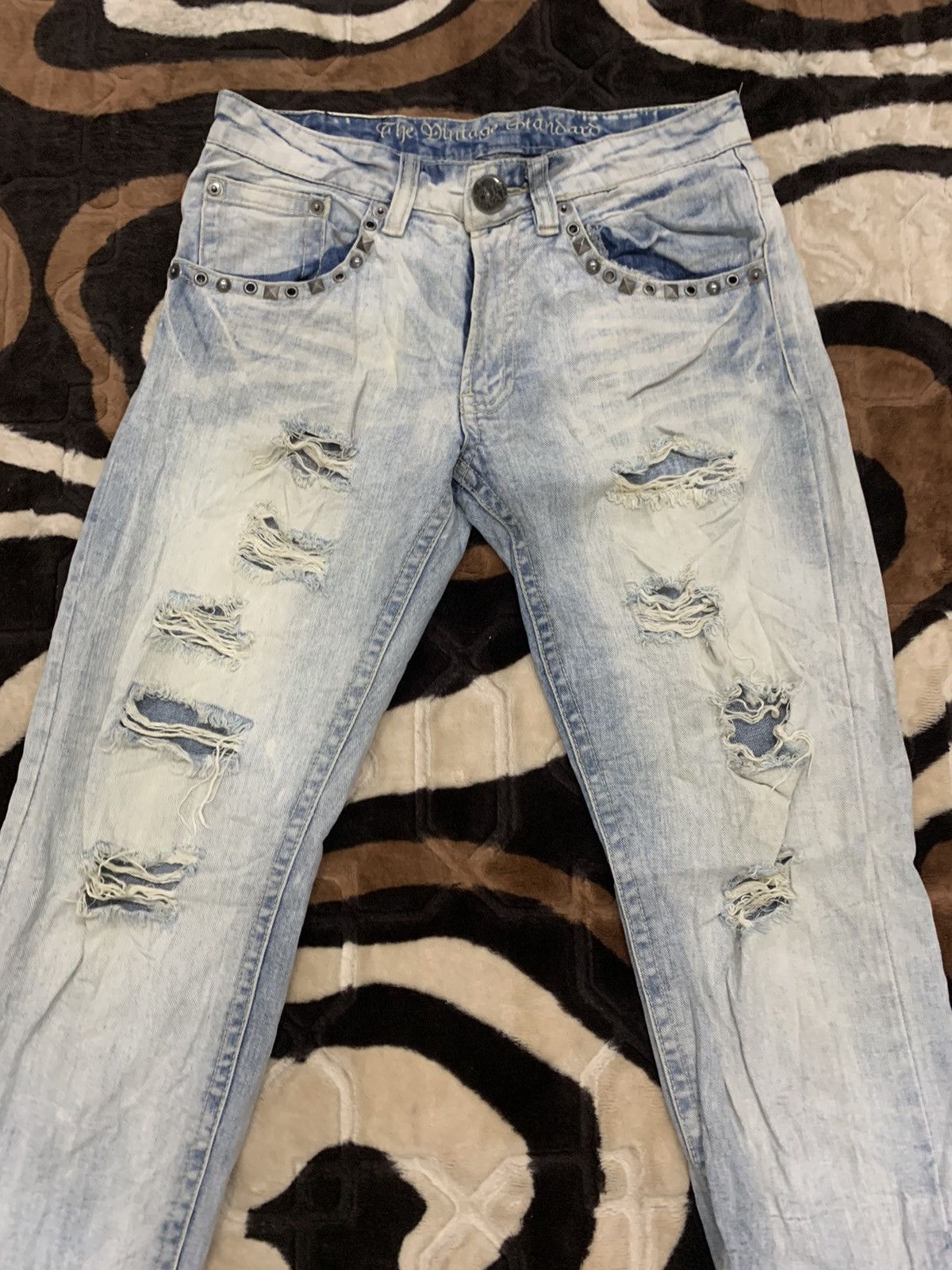 Japanese Brand THE VINTAGE STANDARD Studded Original Jean Distressed Denim Size US 30 / EU 46 - 4 Thumbnail