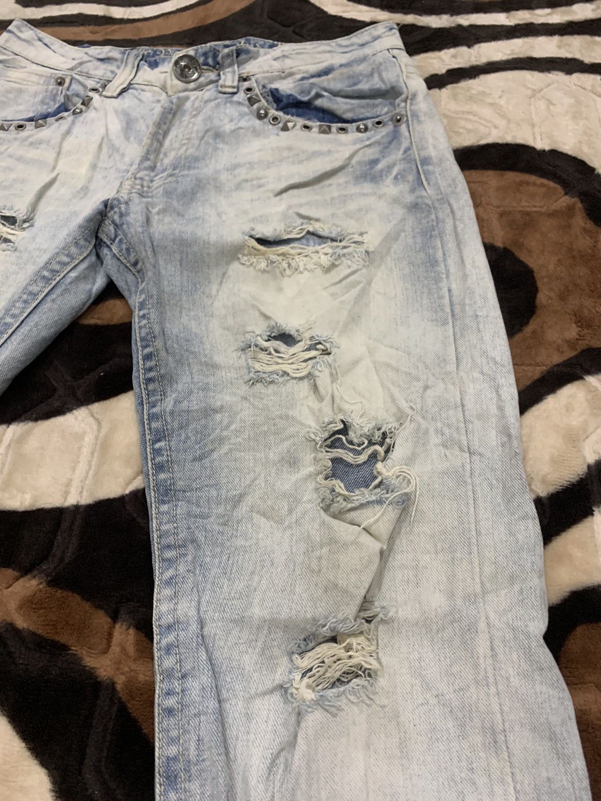 Japanese Brand THE VINTAGE STANDARD Studded Original Jean Distressed Denim Size US 30 / EU 46 - 7 Thumbnail