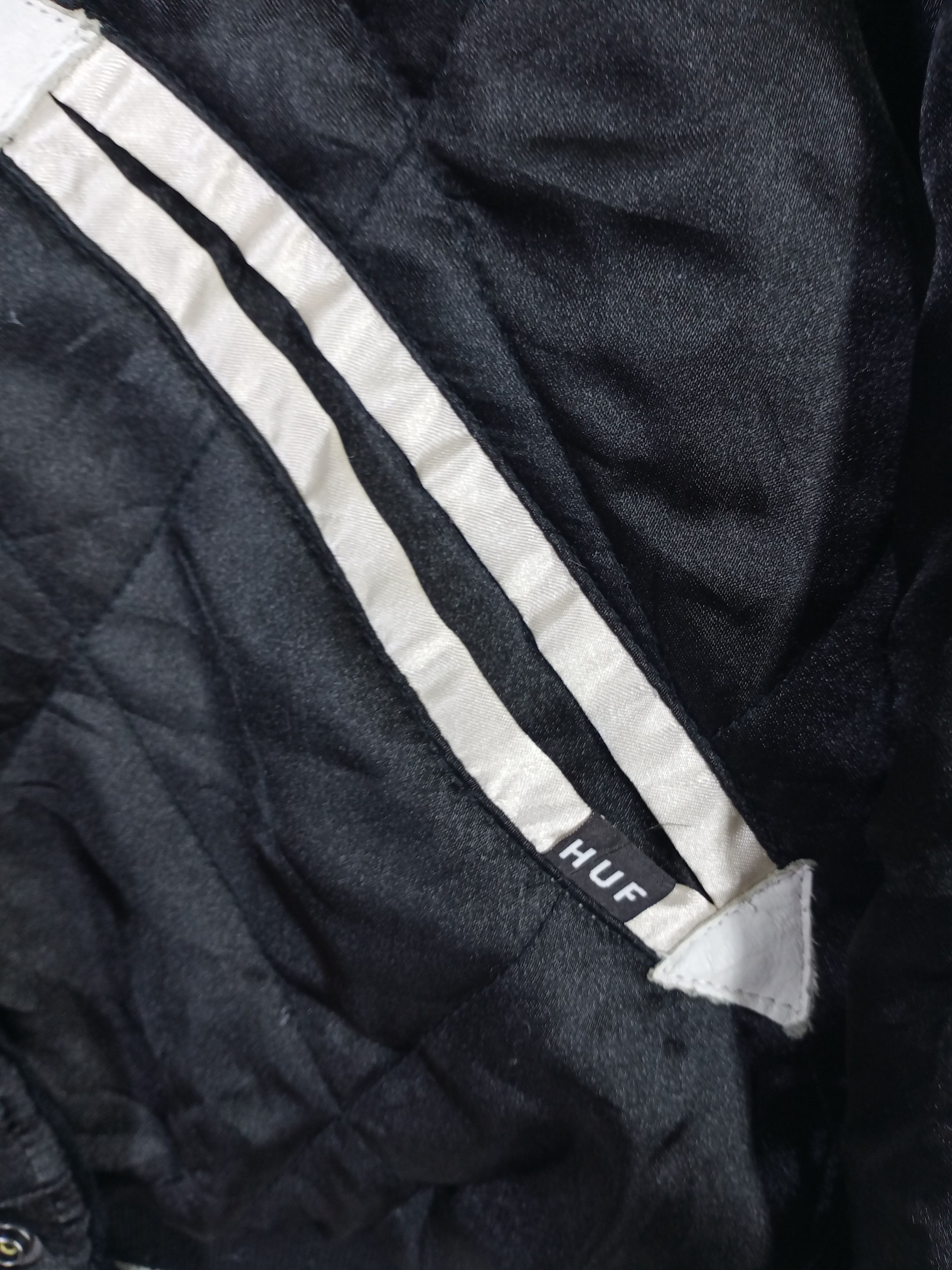 Huf RARE HUF BLACK CAT REVERSIBLE BOMBER JACKET Size US M / EU 48-50 / 2 - 6 Thumbnail