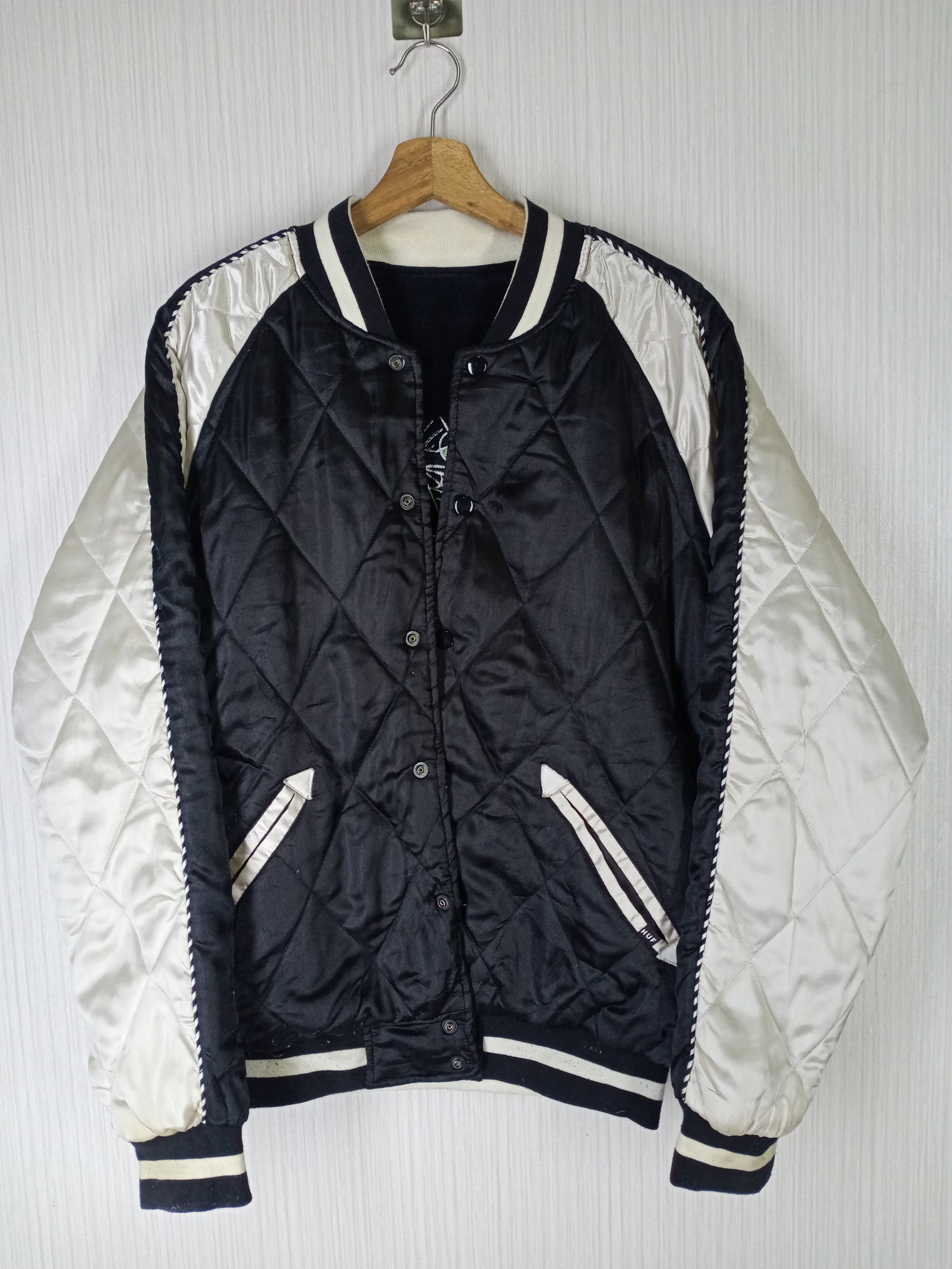 Huf RARE HUF BLACK CAT REVERSIBLE BOMBER JACKET Size US M / EU 48-50 / 2 - 4 Thumbnail