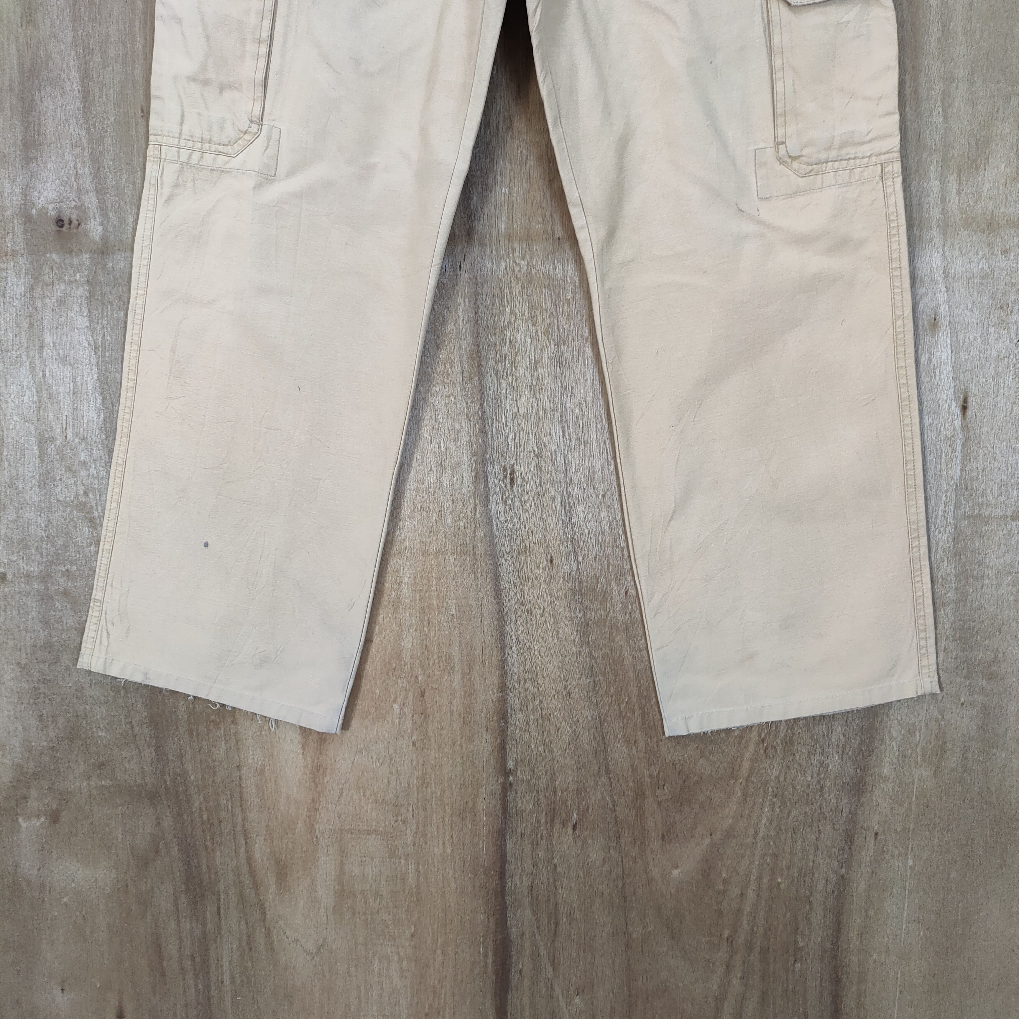 Japanese Brand JAPANESE BRAND KHAKI BAGGY CARGO PANTS Size US 32 / EU 48 - 3 Thumbnail
