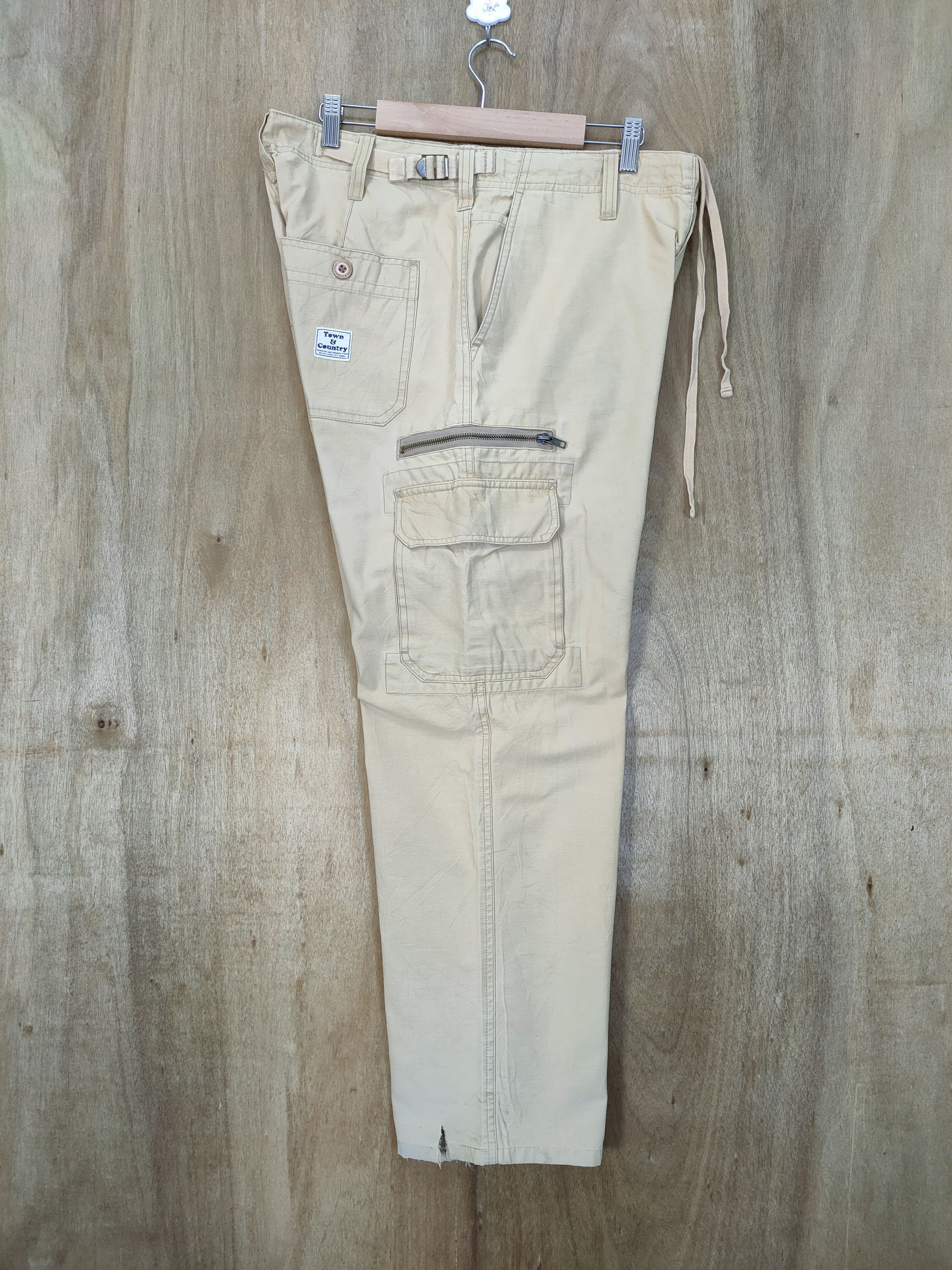 Japanese Brand JAPANESE BRAND KHAKI BAGGY CARGO PANTS Size US 32 / EU 48 - 8 Thumbnail