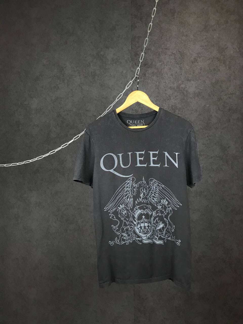 Band Tees Queen vintage rock band tee Size US S / EU 44-46 / 1 - 1 Thumbnail