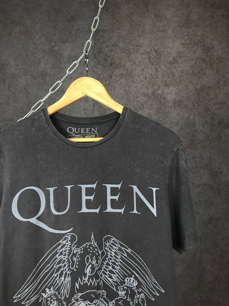 Band Tees Queen vintage rock band tee Size US S / EU 44-46 / 1 - 2 Thumbnail