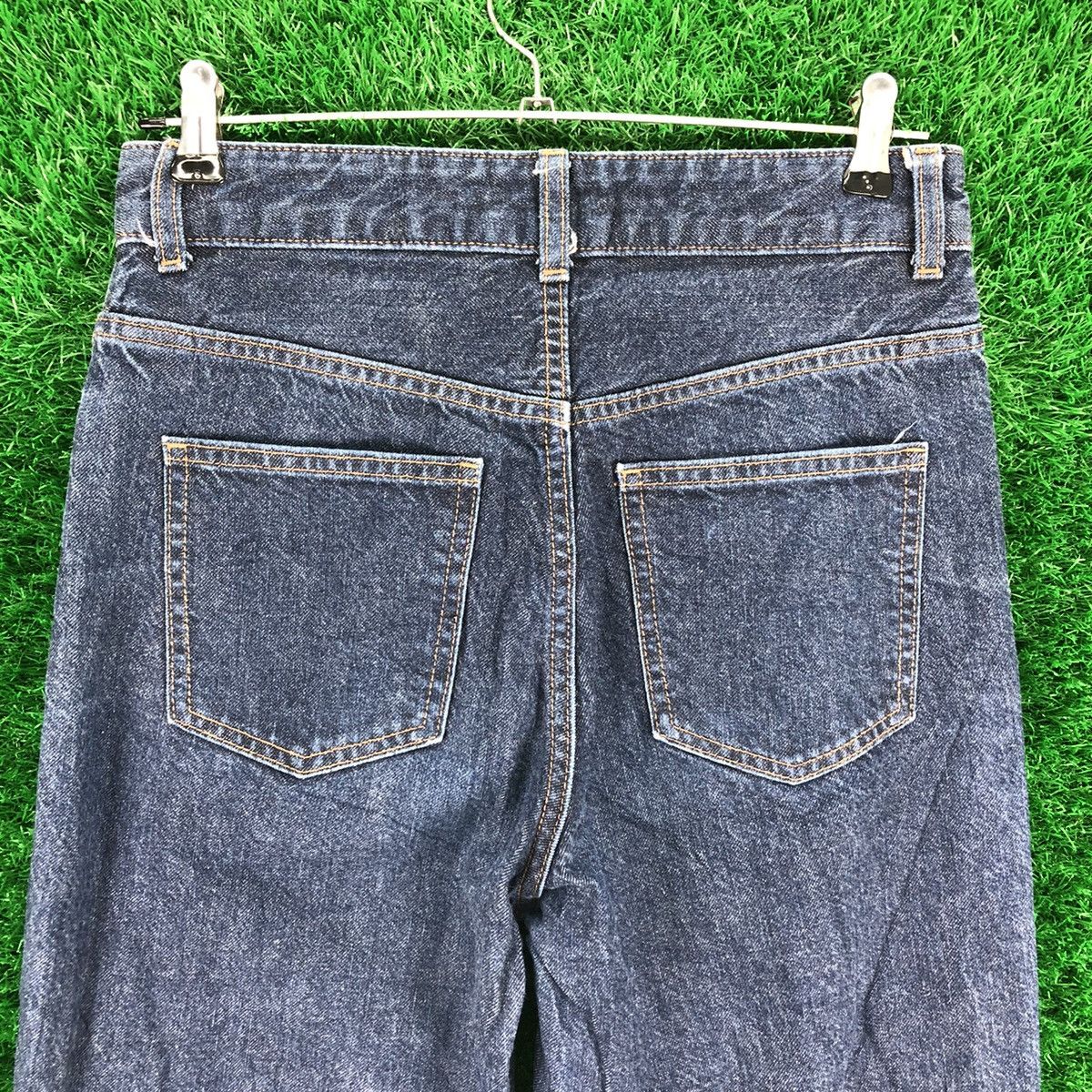 Uniqlo Vintage Uniqlo Black Label Bell Bottom Denim Pants Size US 28 / EU 44 - 4 Thumbnail