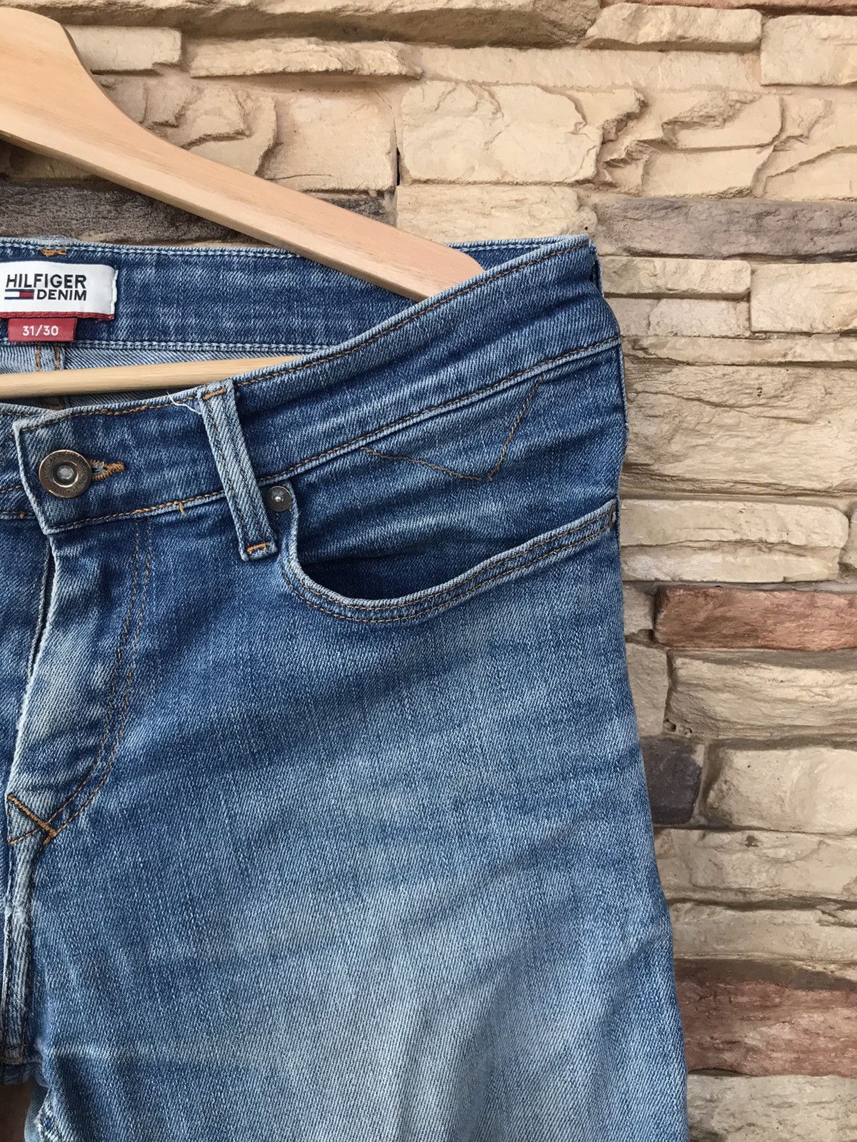 Tommy Hilfiger Vintage Hilfiger Denim Distressed Jeans Size US 32 / EU 48 - 5 Thumbnail